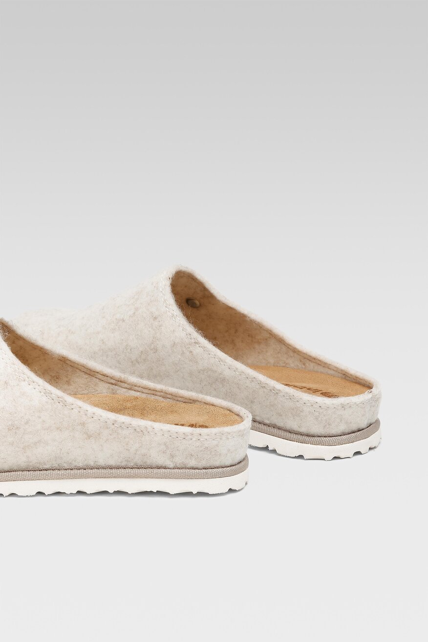 
                Inblu - Kapcie - 5904862183657