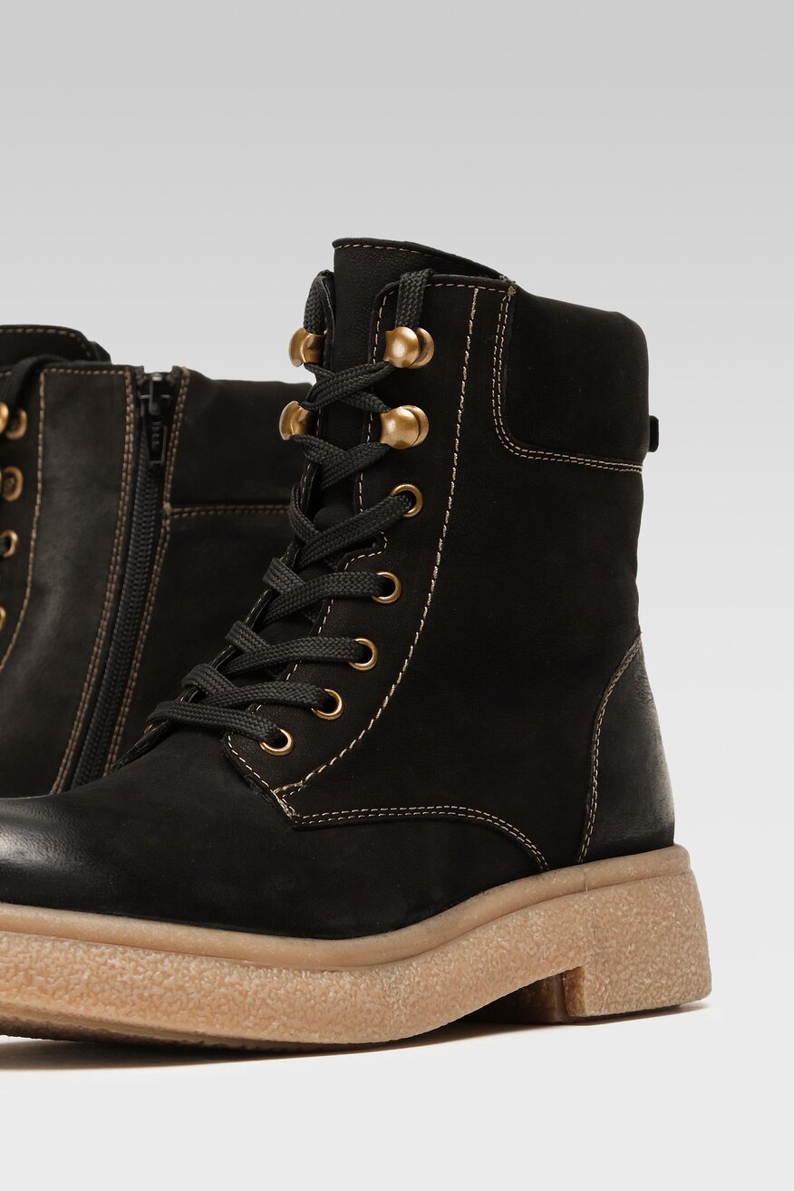 
                Lasocki - Trzewiki skórzane - 5904248885274