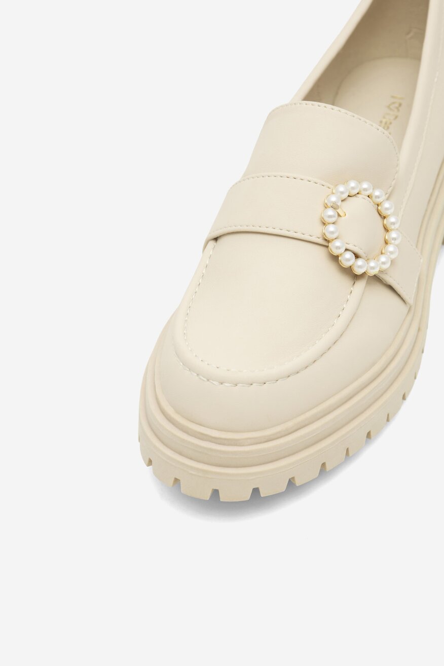 
                DeeZee - Loafersy - 5905588423102