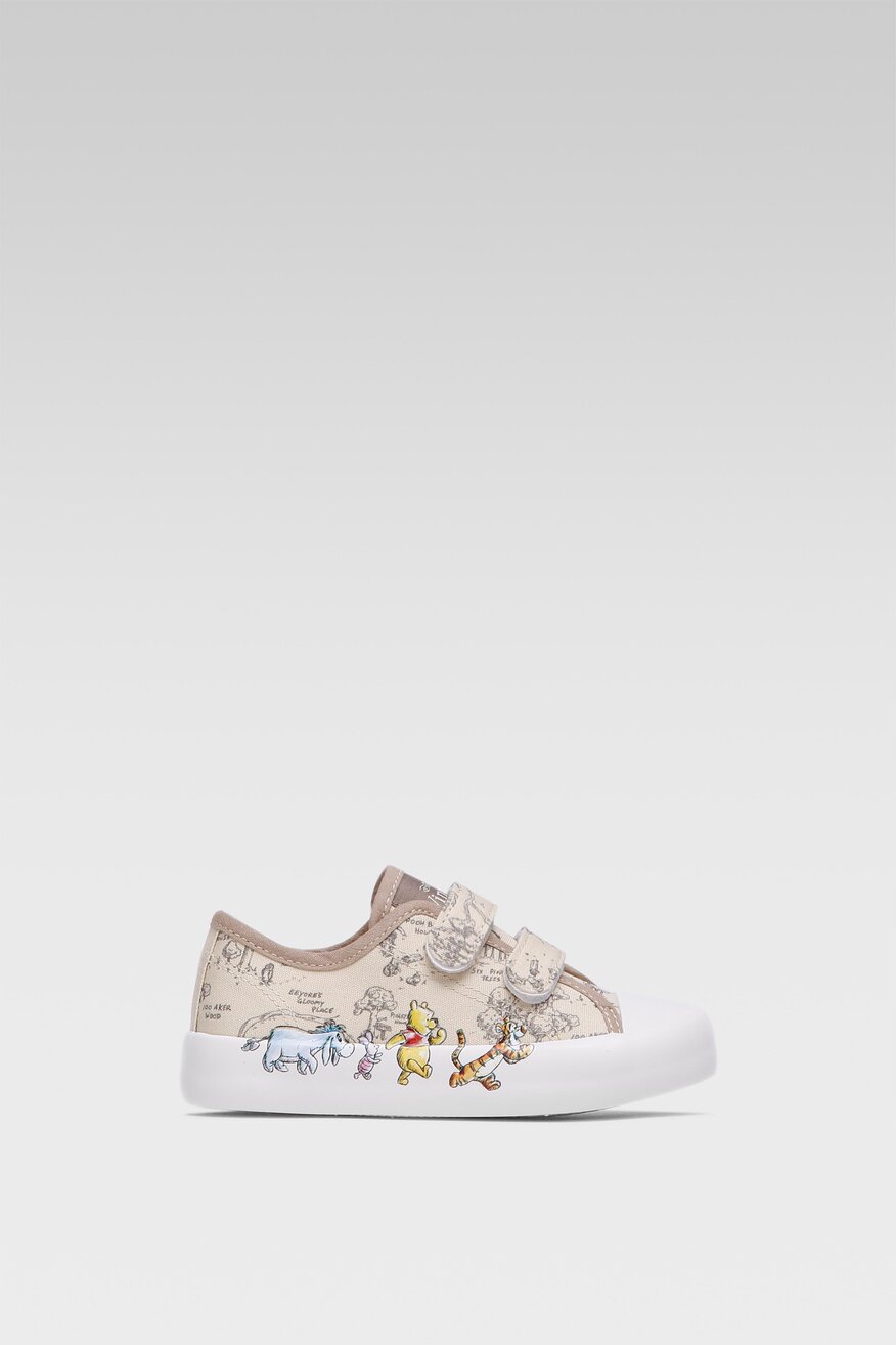 
                Winnie The Pooh - Trampki - 5904248840730