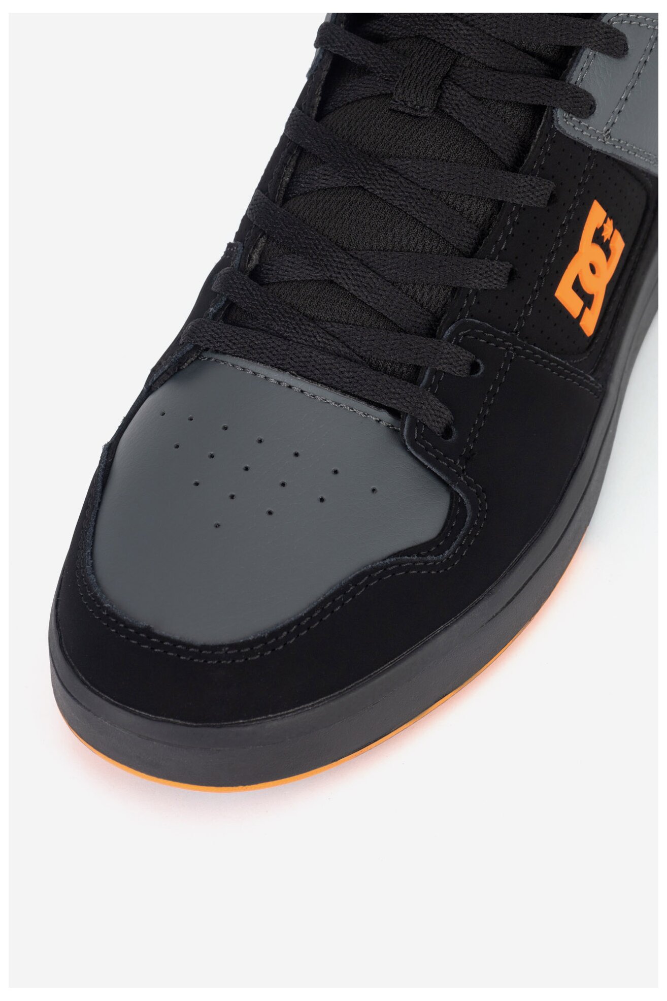 Спортни обувки DC Shoes CURE HI TOP ADYS400072-XKNS ЧЕРЕН