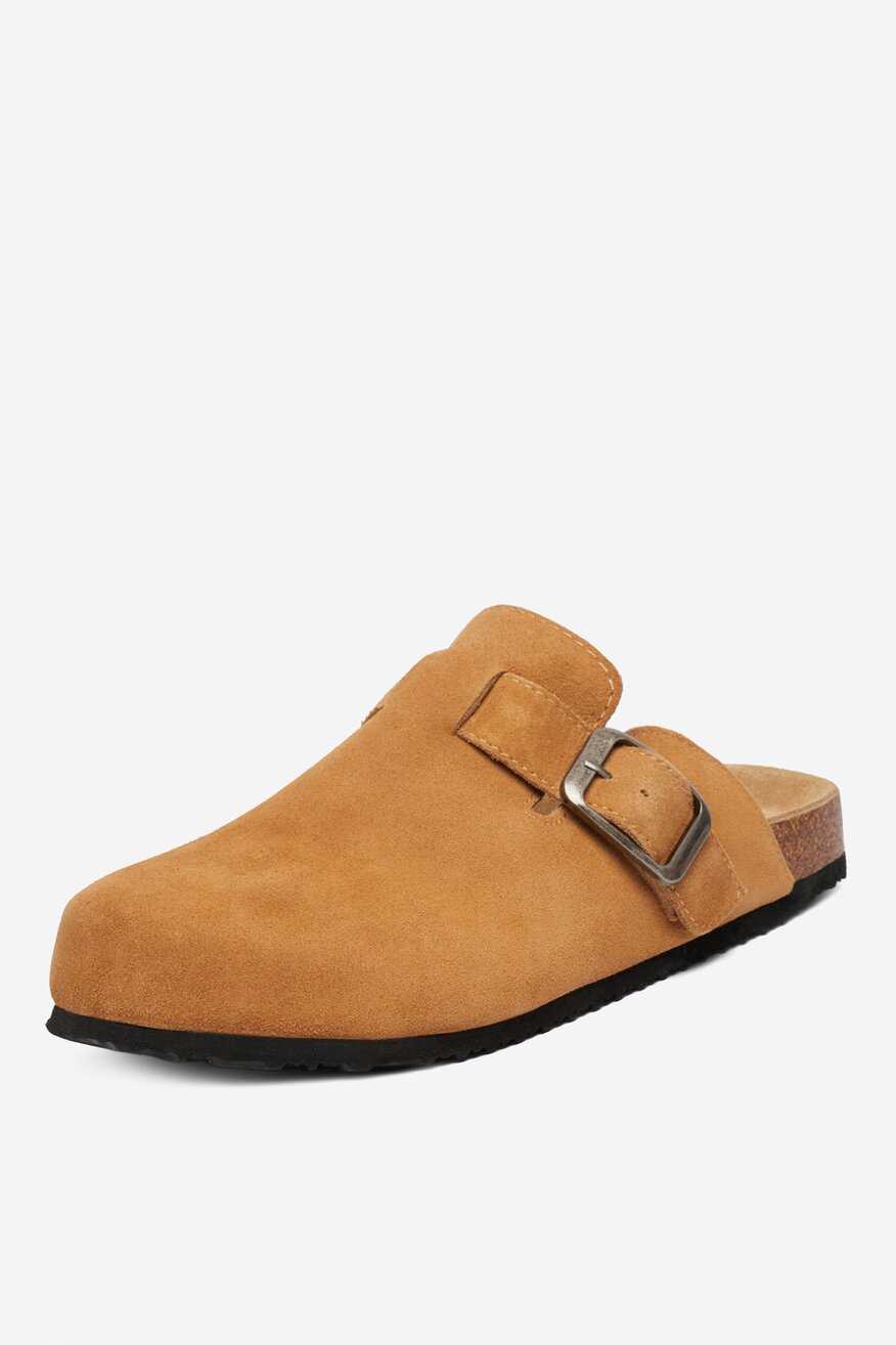 
                Шльопанець Go Soft КОНЬЯЧНИЙ - 5907964095163