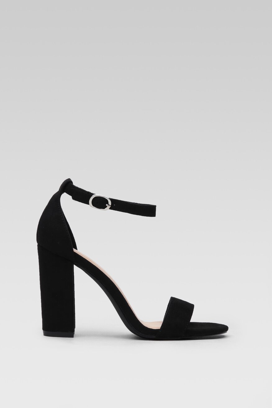 
                DeeZee - Sandały na słupku - 5904862653532