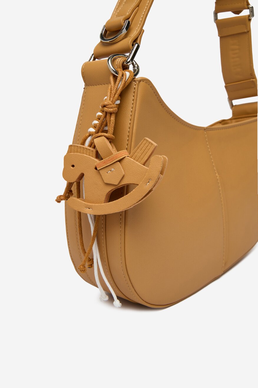 
                Сумка З Ремінцем Badura ВЕРБЛЮЖИЙ - 5906751596203