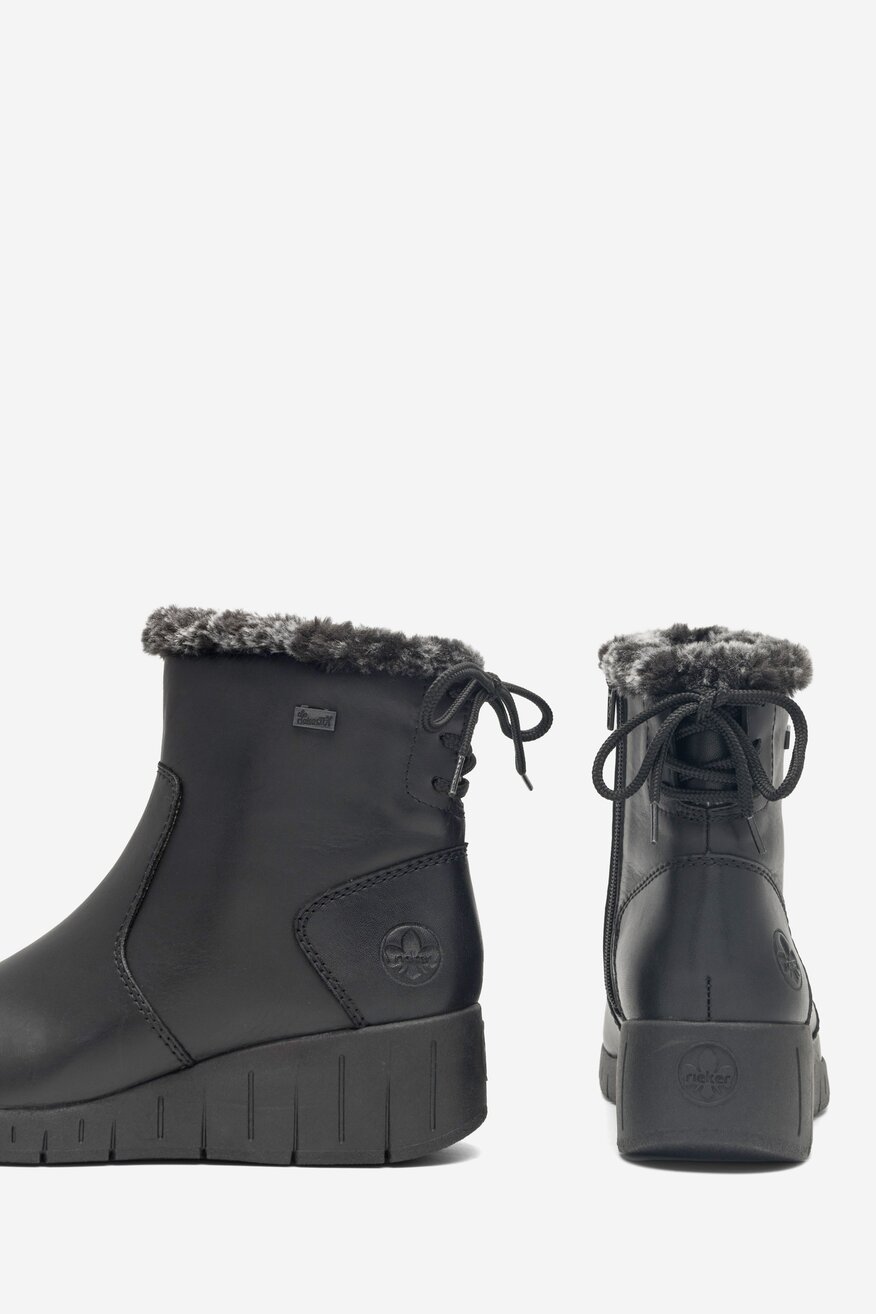 
                Bokacsizma Rieker FEKETE - 5904862981536