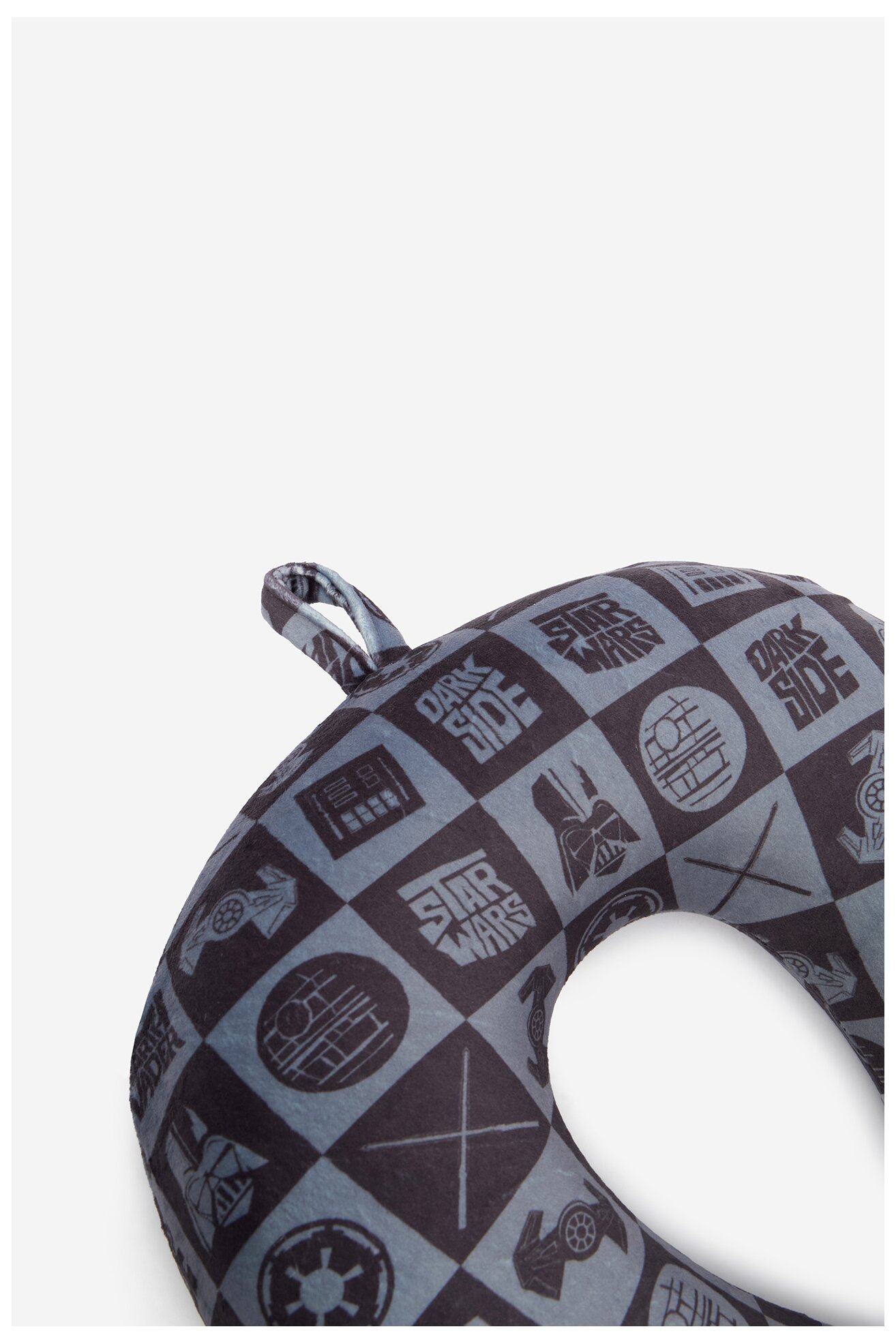 Подушка Star Wars CEO-ACCCS-SS26-225SW ЧОРНИЙ