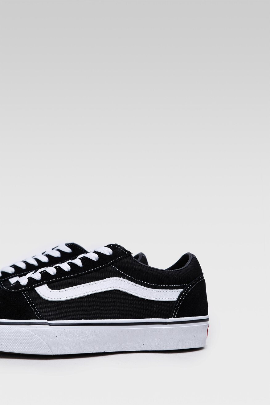 
                Vans - Skórzane trampki czarne - 5904248600488