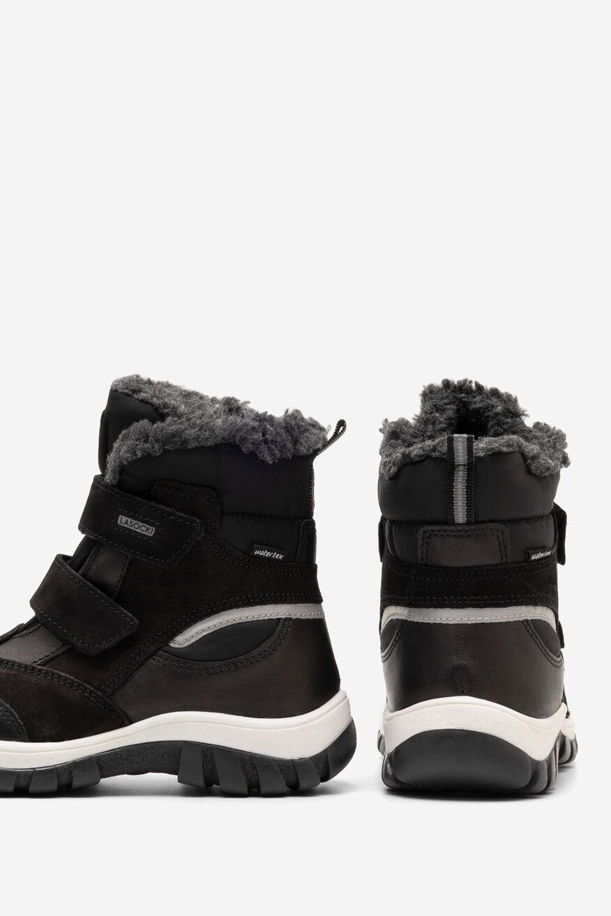 Šněrovací vyšší obuv Lasocki Young ČERNÁ - 5905588023524