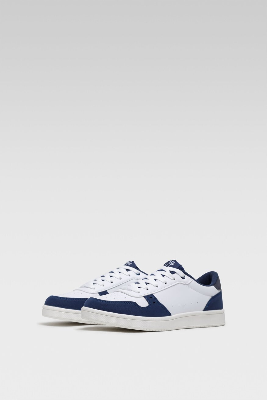 OMENAA FOUNDATION - Sneakersy - 5904248625146