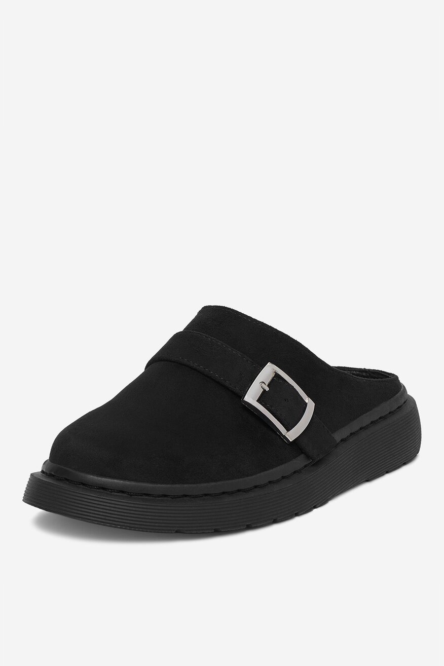 
                Шльопанець DeeZee ЧОРНИЙ - 5906751967157