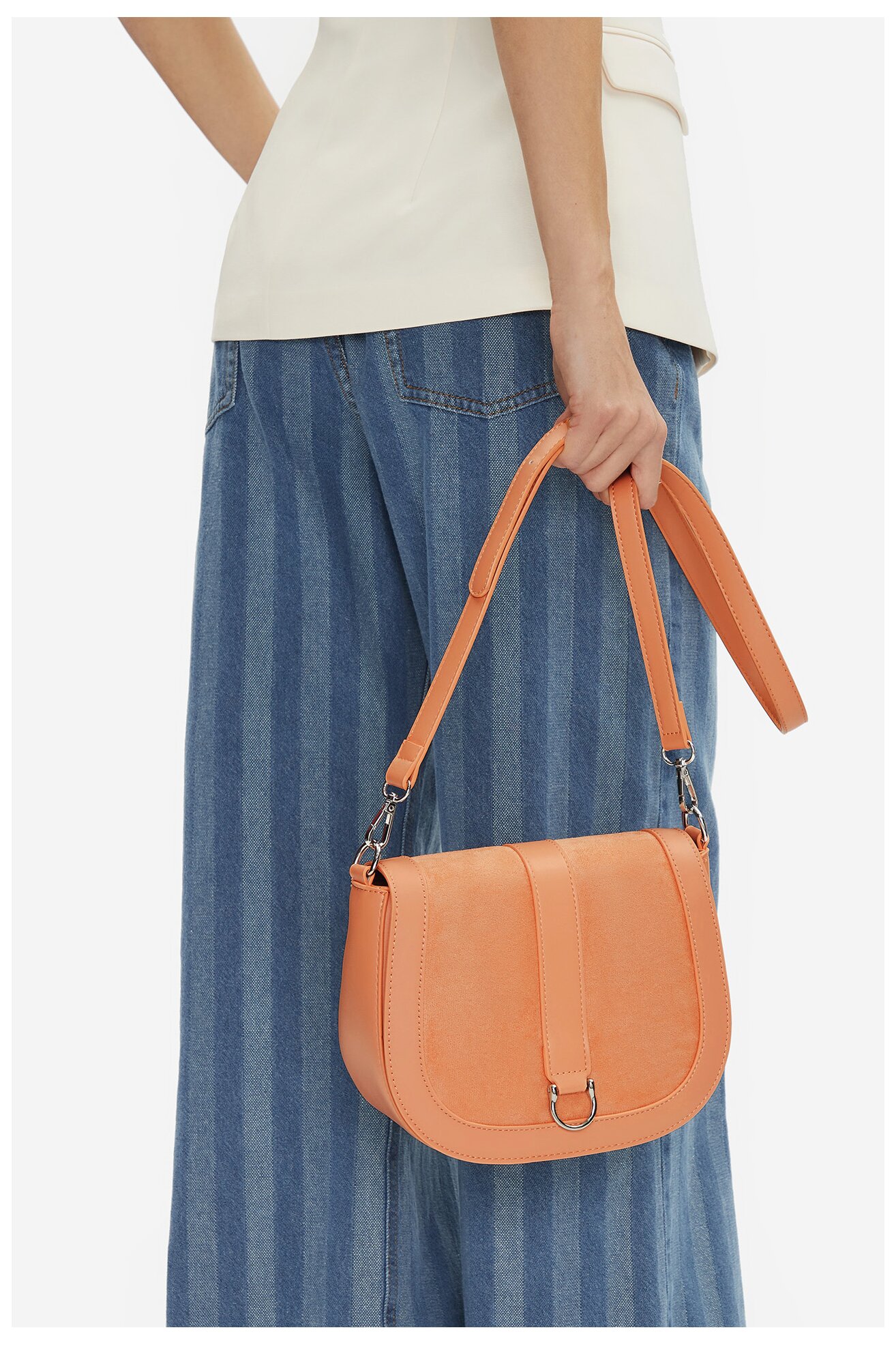 Дамска чанта DeeZee DZE-S-020-07 ОРАНЖЕВ