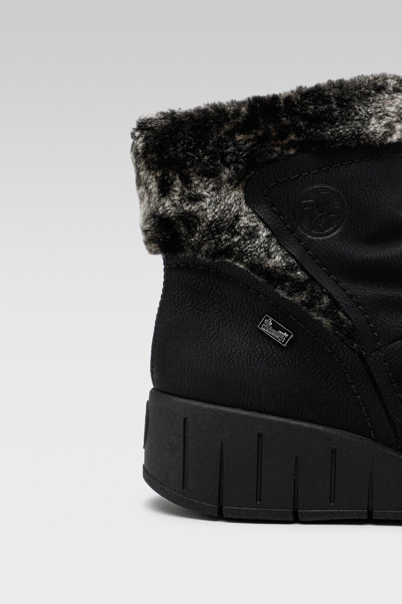 Ghete Rieker Y1361-00 NEGRU