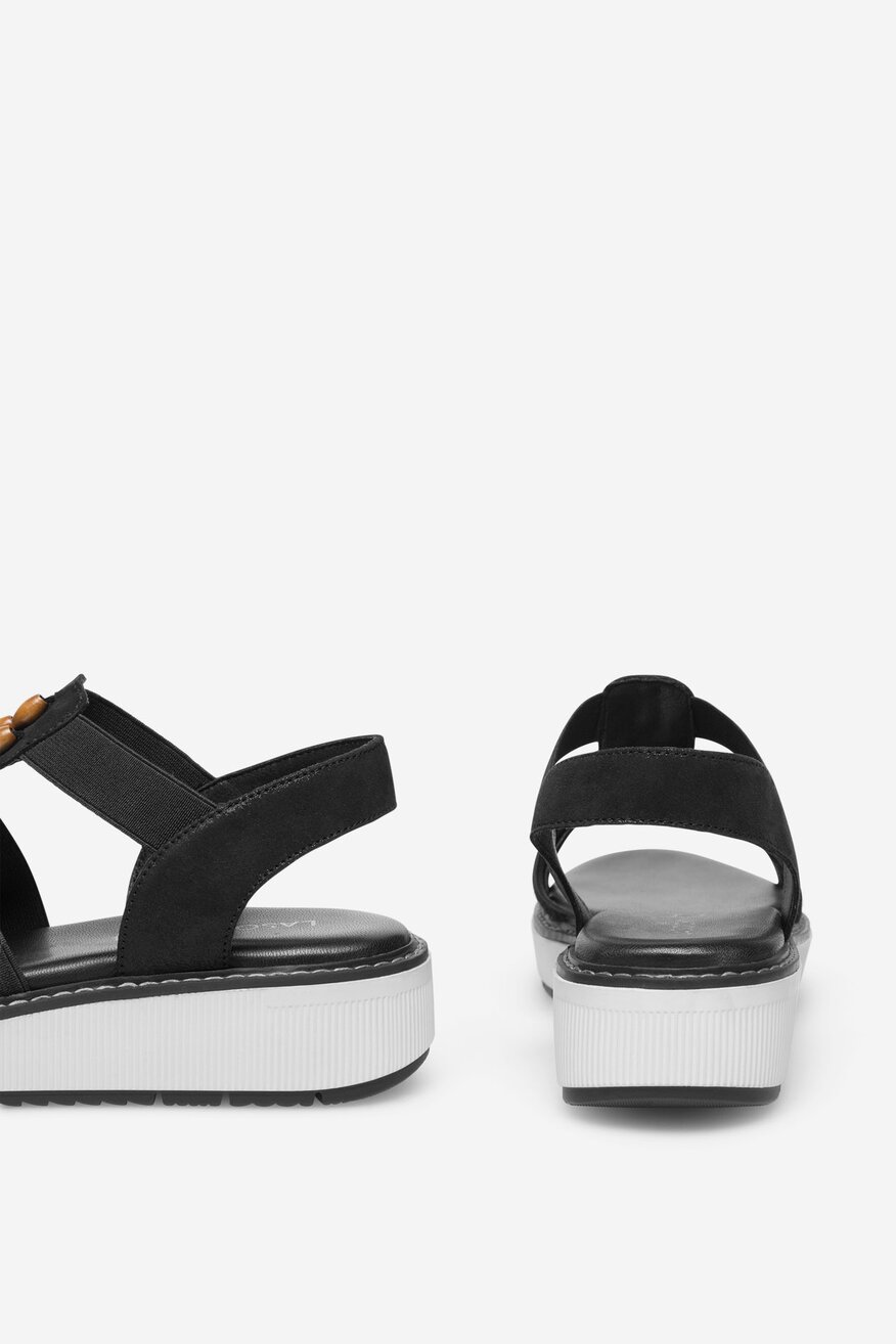 Lasocki - Sandały skórzane na koturnie - 5905588594499