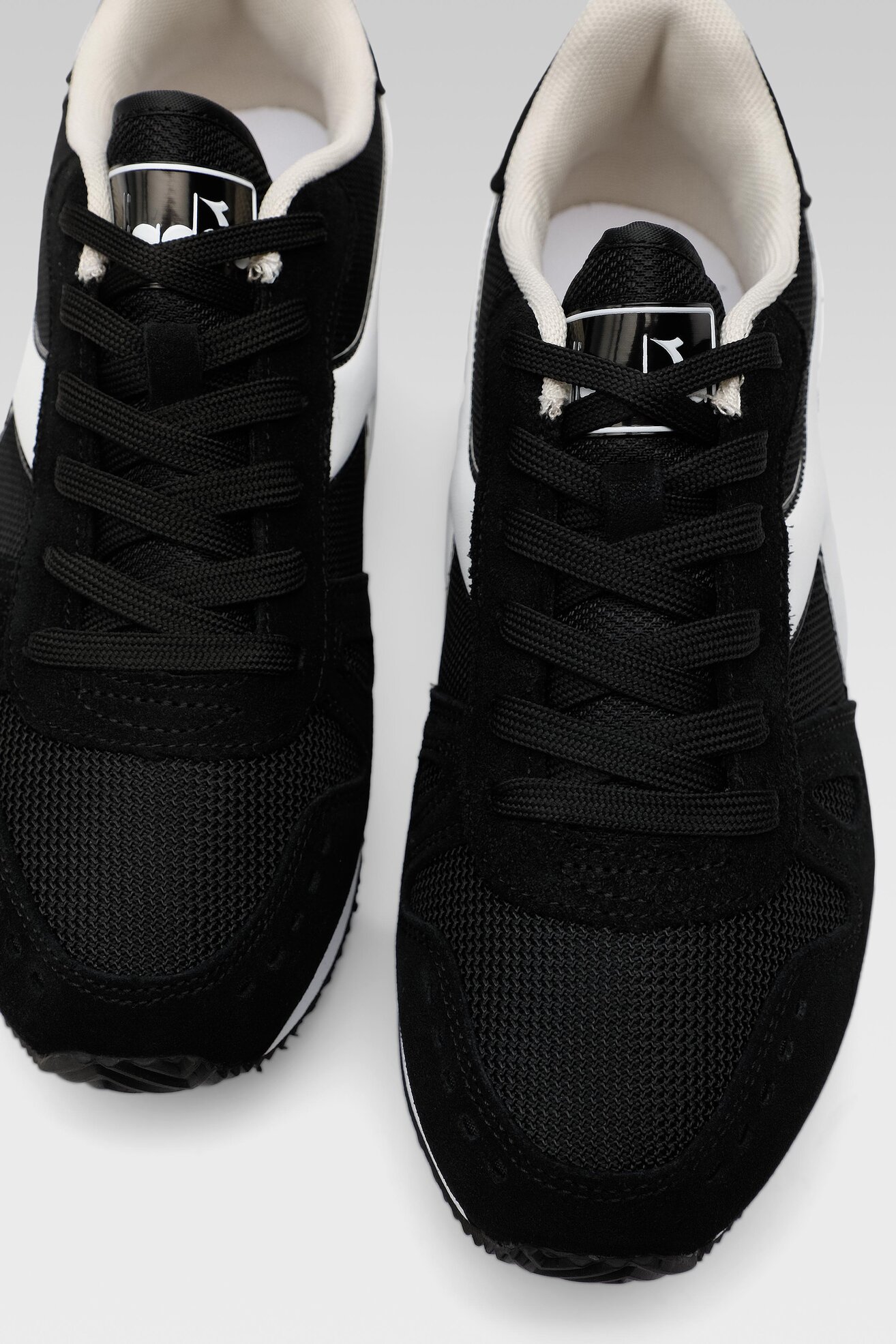 Obuwie sportowe Diadora SIMPLE RUN DD-01.173745-C0641 Czarny