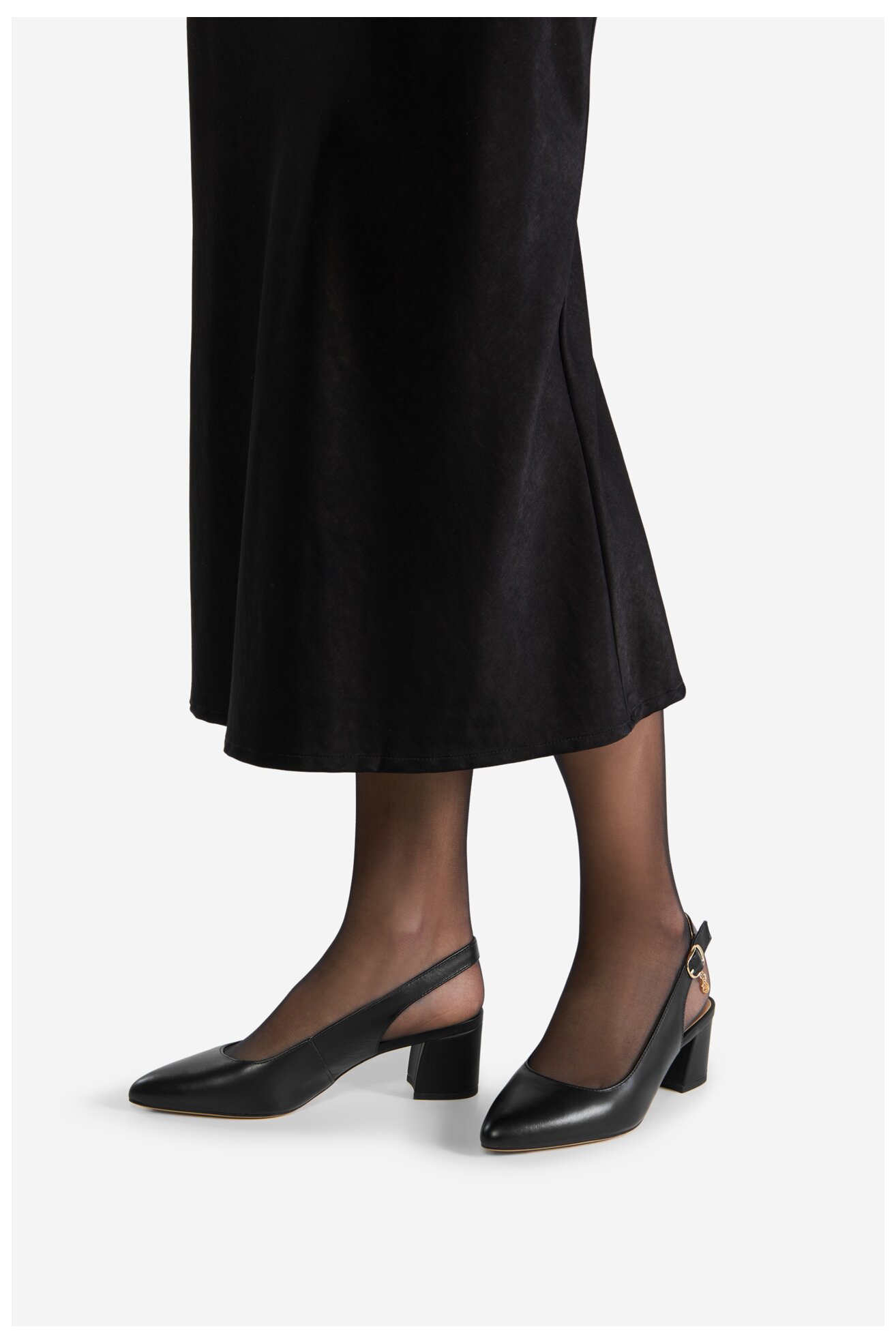 Körömcipő Lasocki WYL3095-7Z-L FEKETE