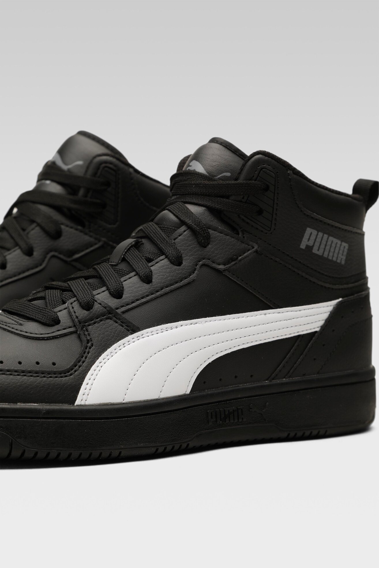 Obuwie sportowe Puma REBOUND JOY 37476512 Czarny