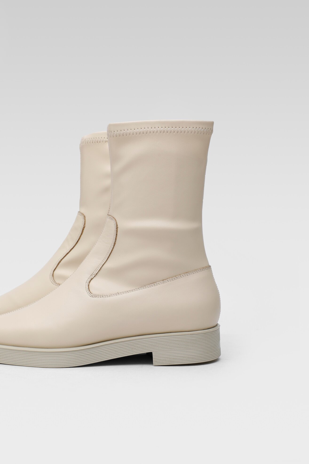 Botki Gino Rossi 222FW132 Beżowy