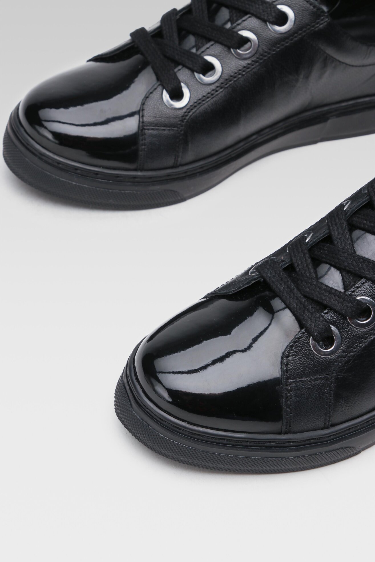 Sneakers Sarah Karen WI23-HOLLAND-01 Czarny