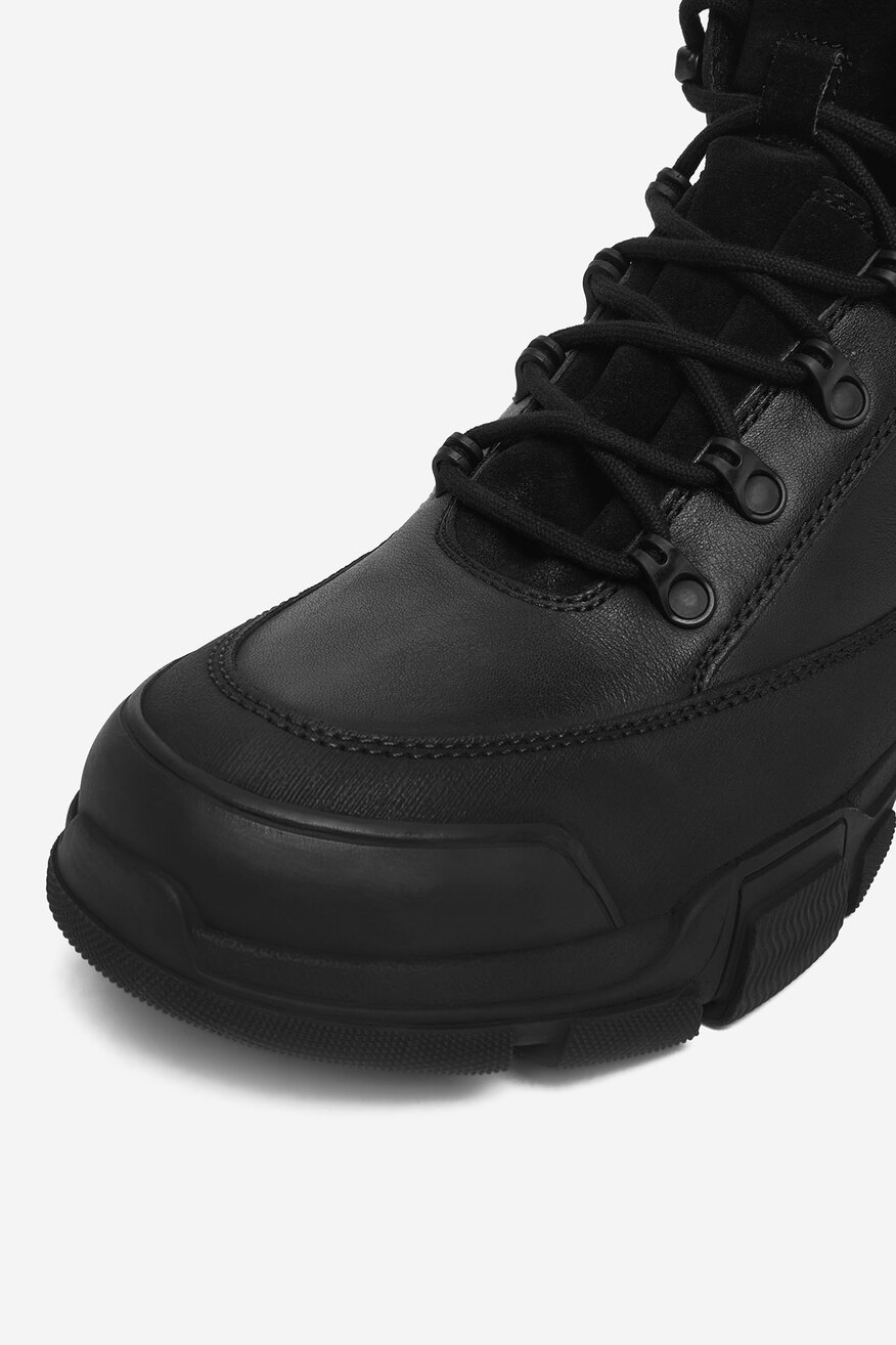 
                Трекінгове взуття HUNTER ЧОРНИЙ - 5906751515846