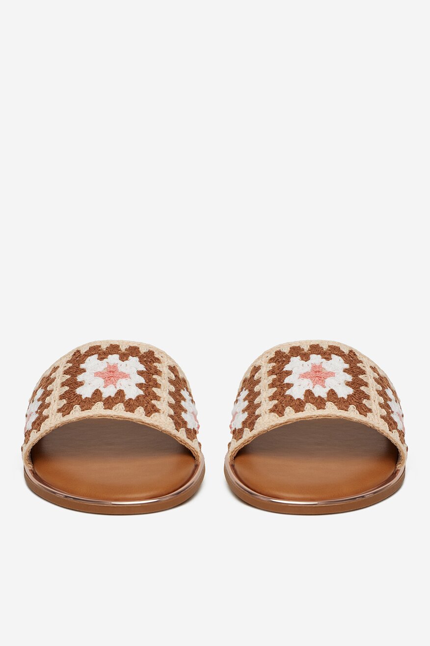 
                DeeZee - Klapki - 5904410841756