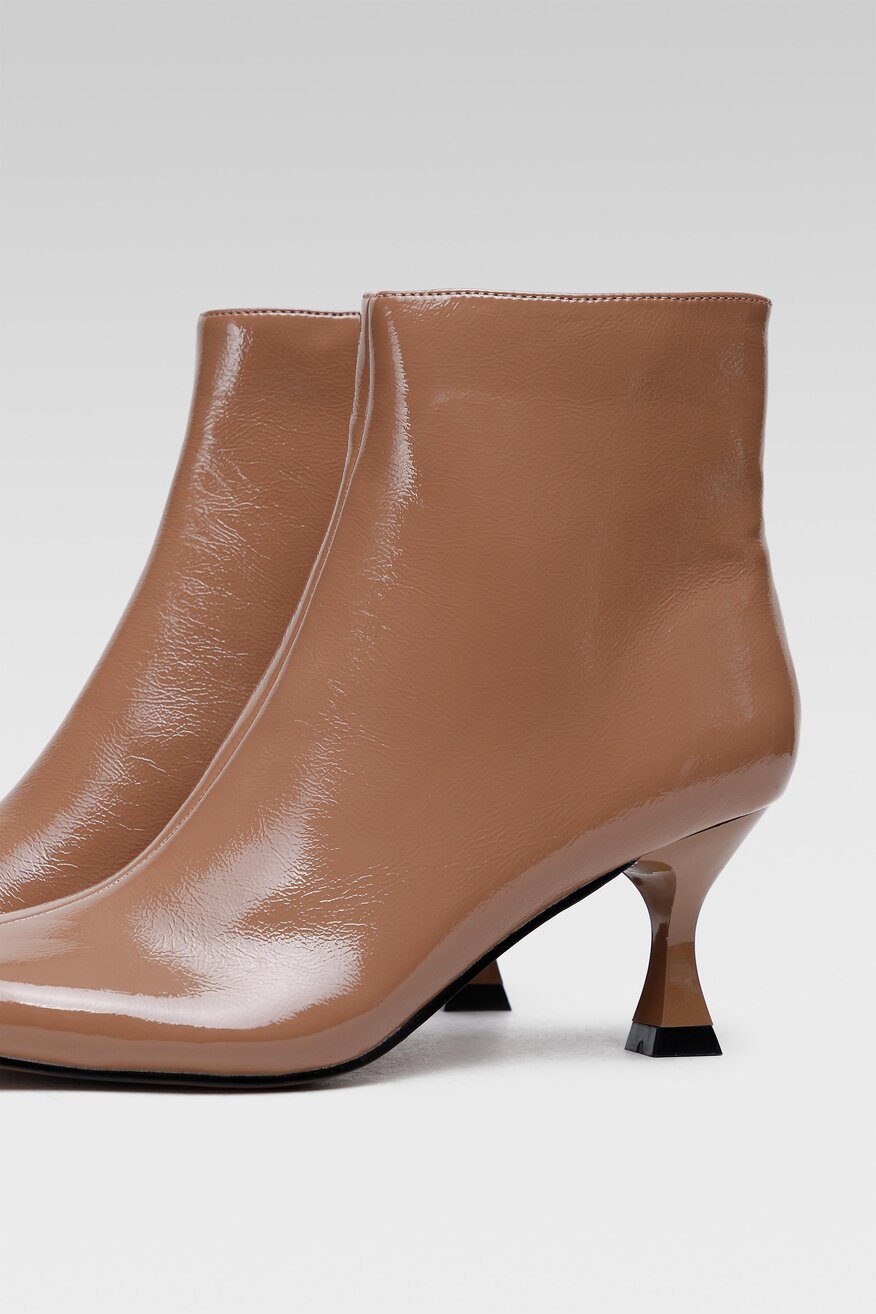 
                Jenny Fairy - Botki beżowe z suwakiem - 5903698991504