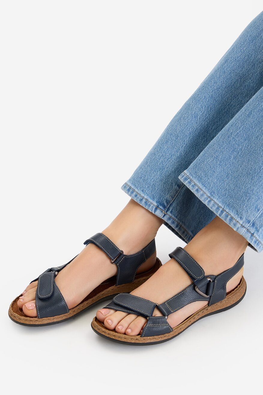 
                Сандалі Go Soft ТЕМНО-СИНІЙ - 5906751843550