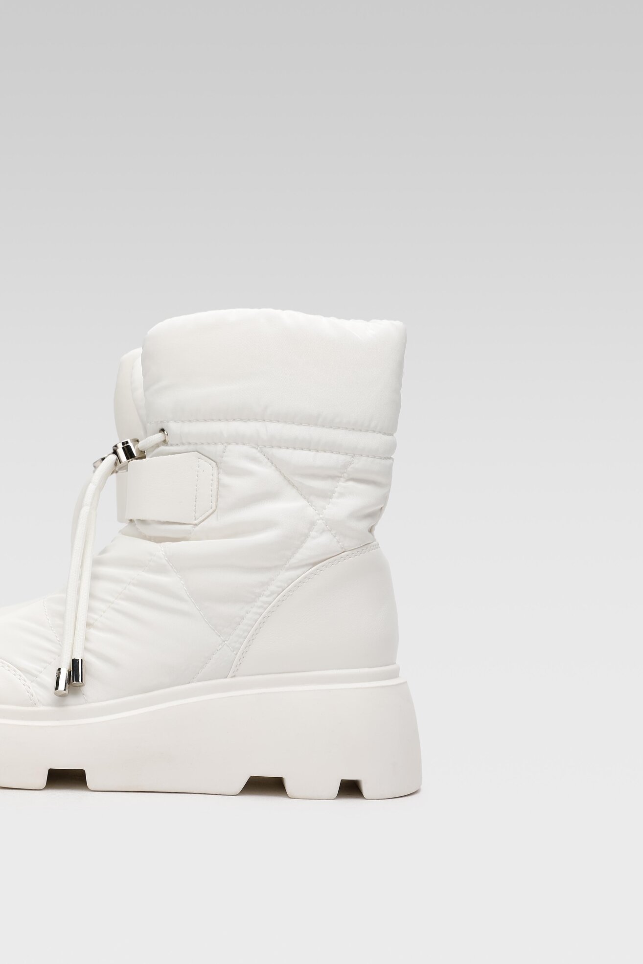 Botki DeeZee H2001-01 Biały