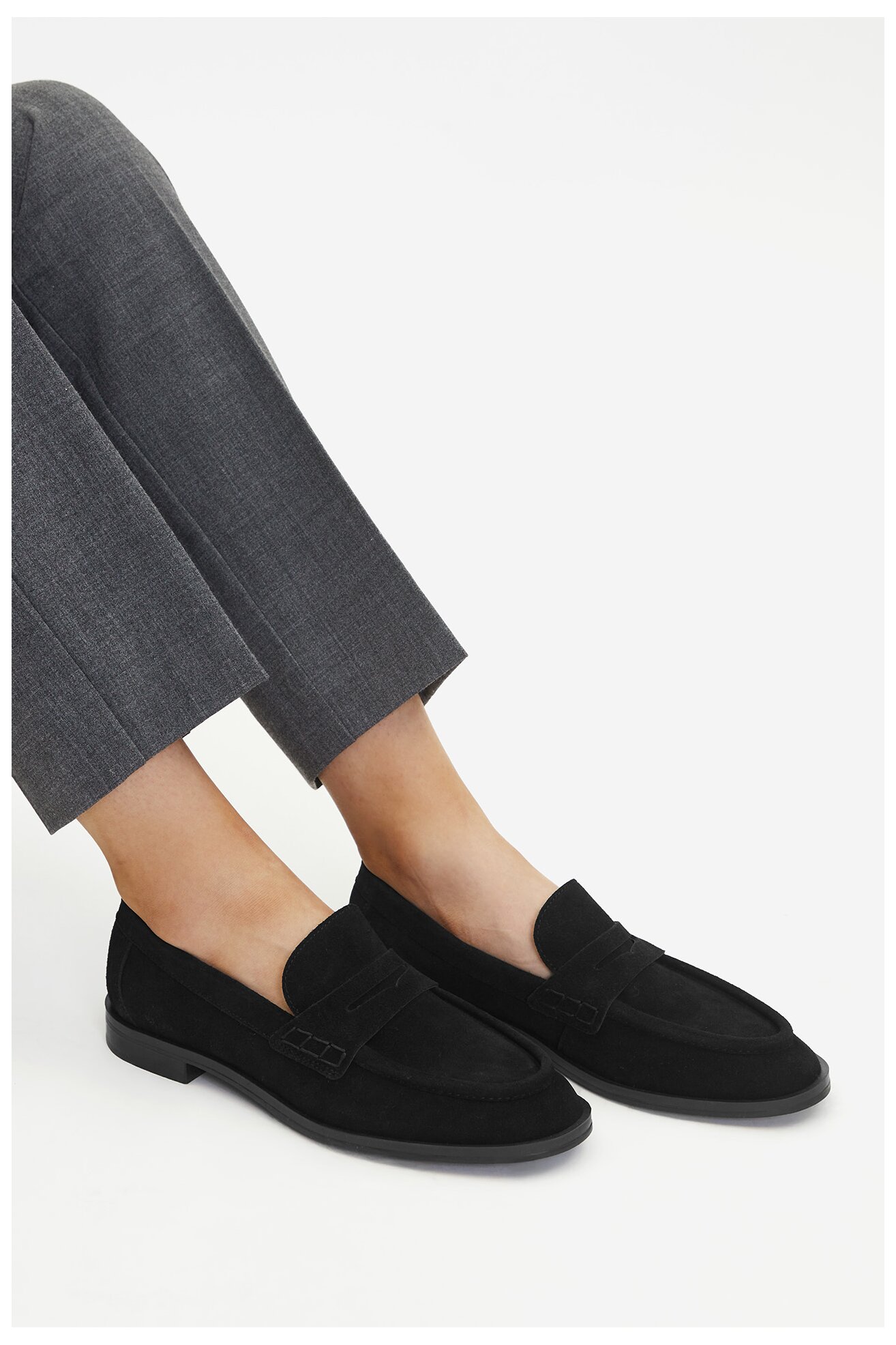 Mokaszin Gino Rossi EO-MANU-2550LM FEKETE