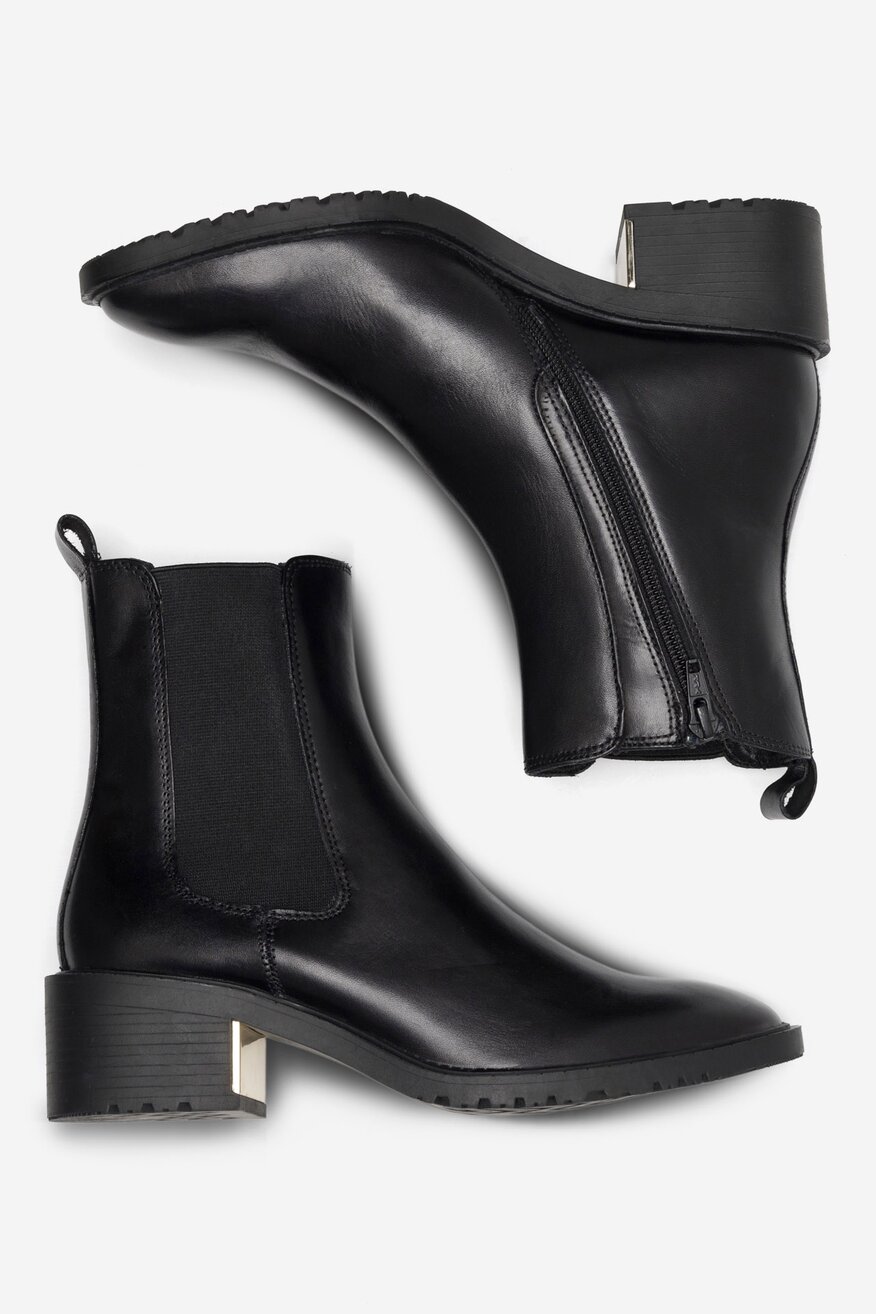 
                Ghete Lasocki NEGRU - 5905588101437