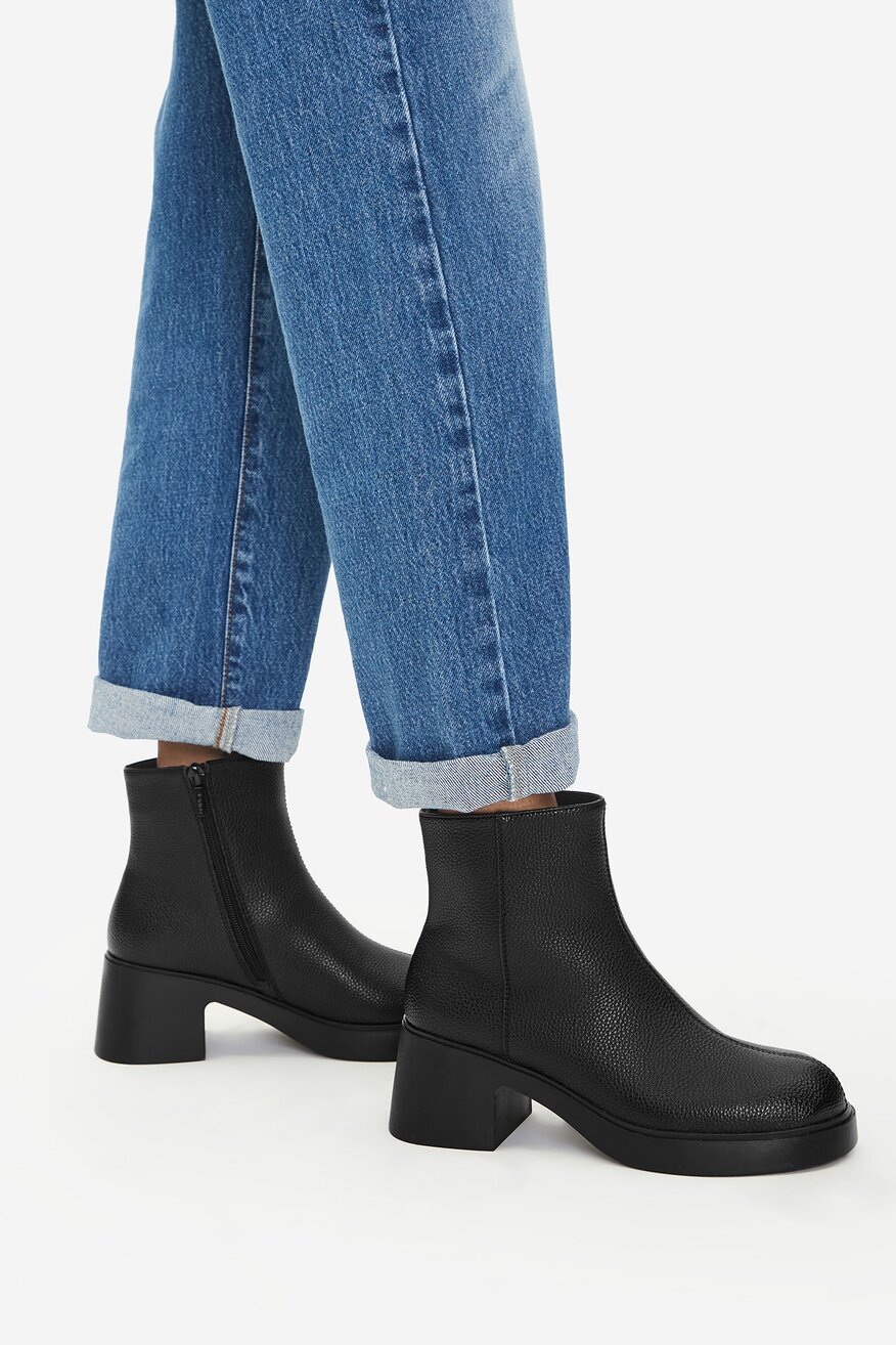 
                Bokacsizma Jenny FEKETE - 5906751369166