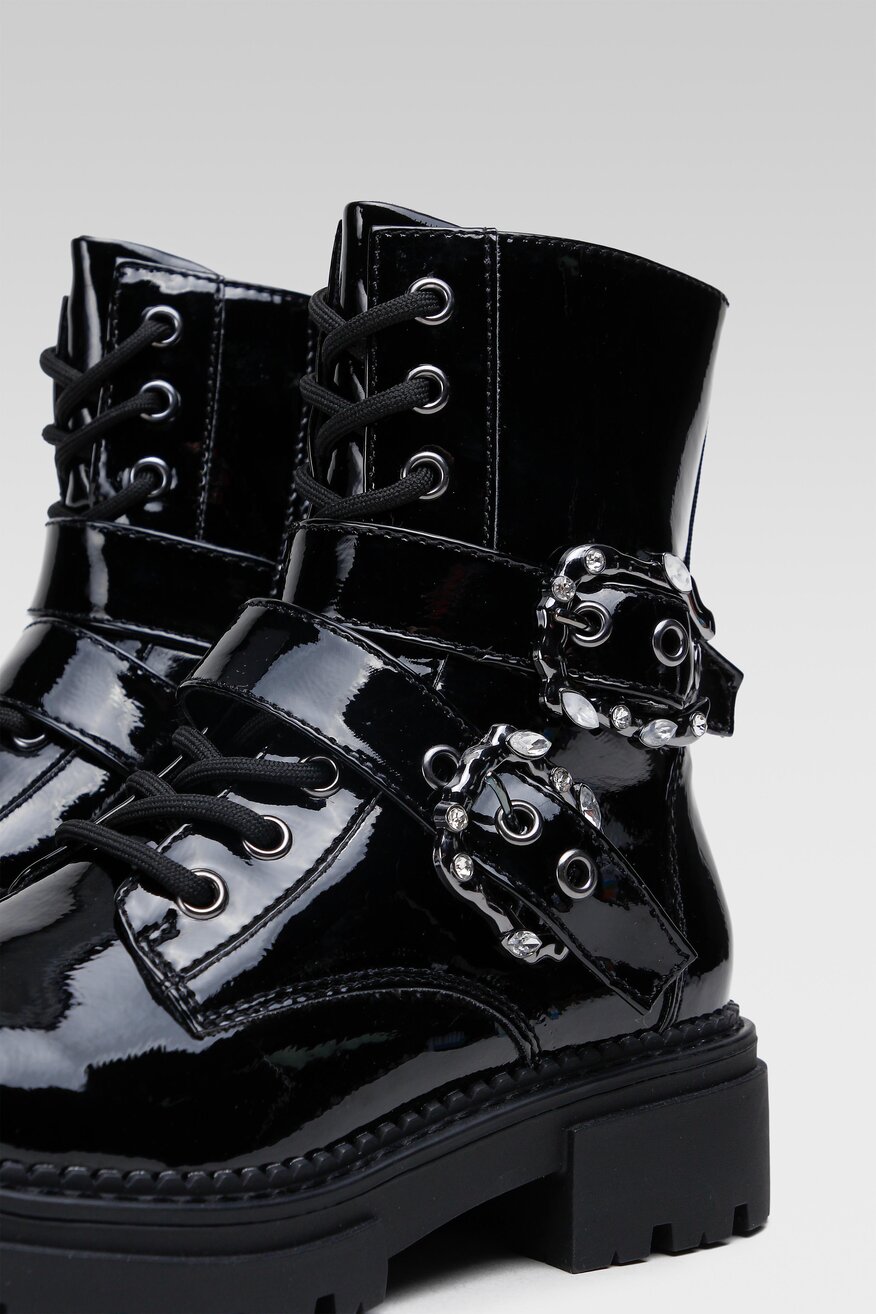 
                DeeZee - Trzewiki - 5904248074302