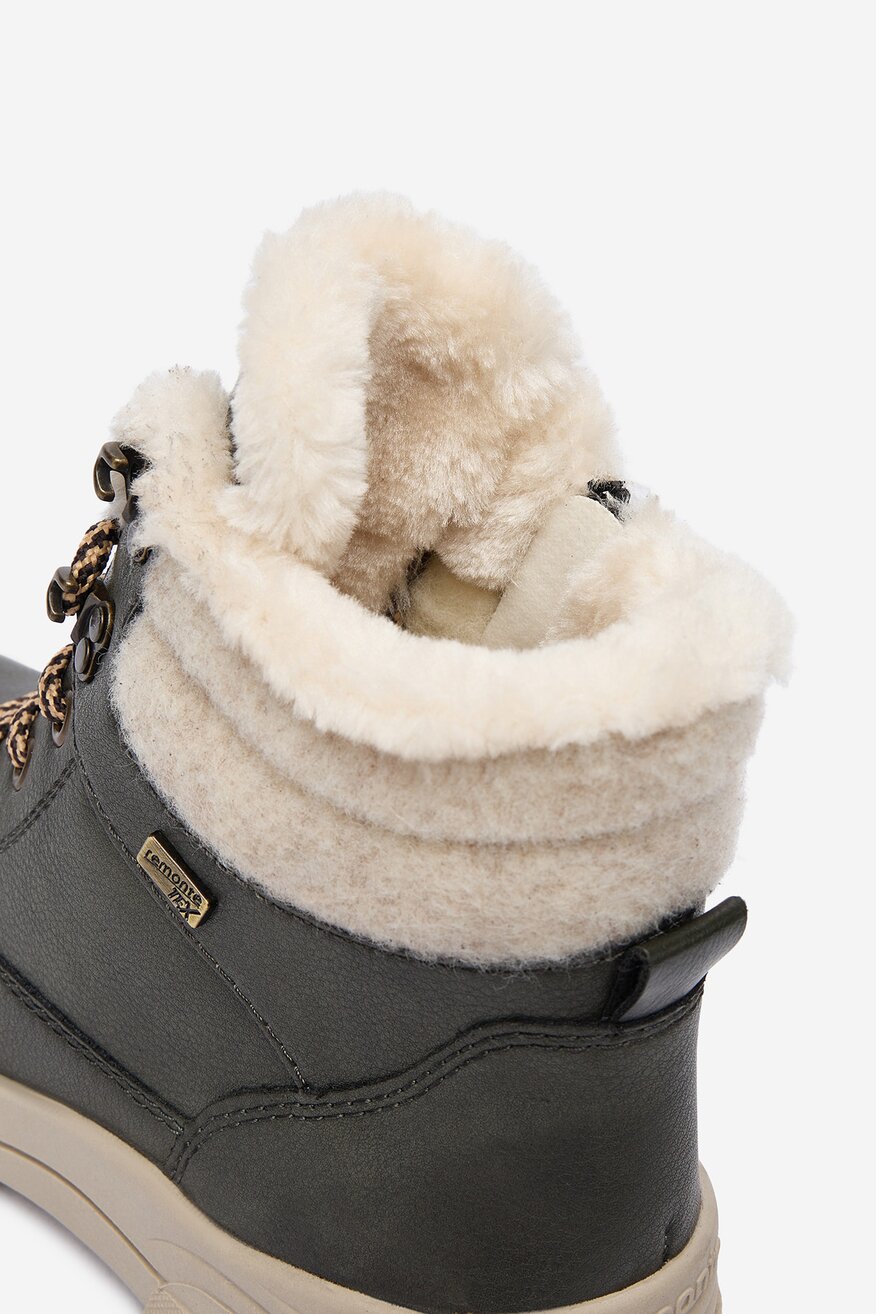 
                Csizma Remonte FEKETE - 2230085556606