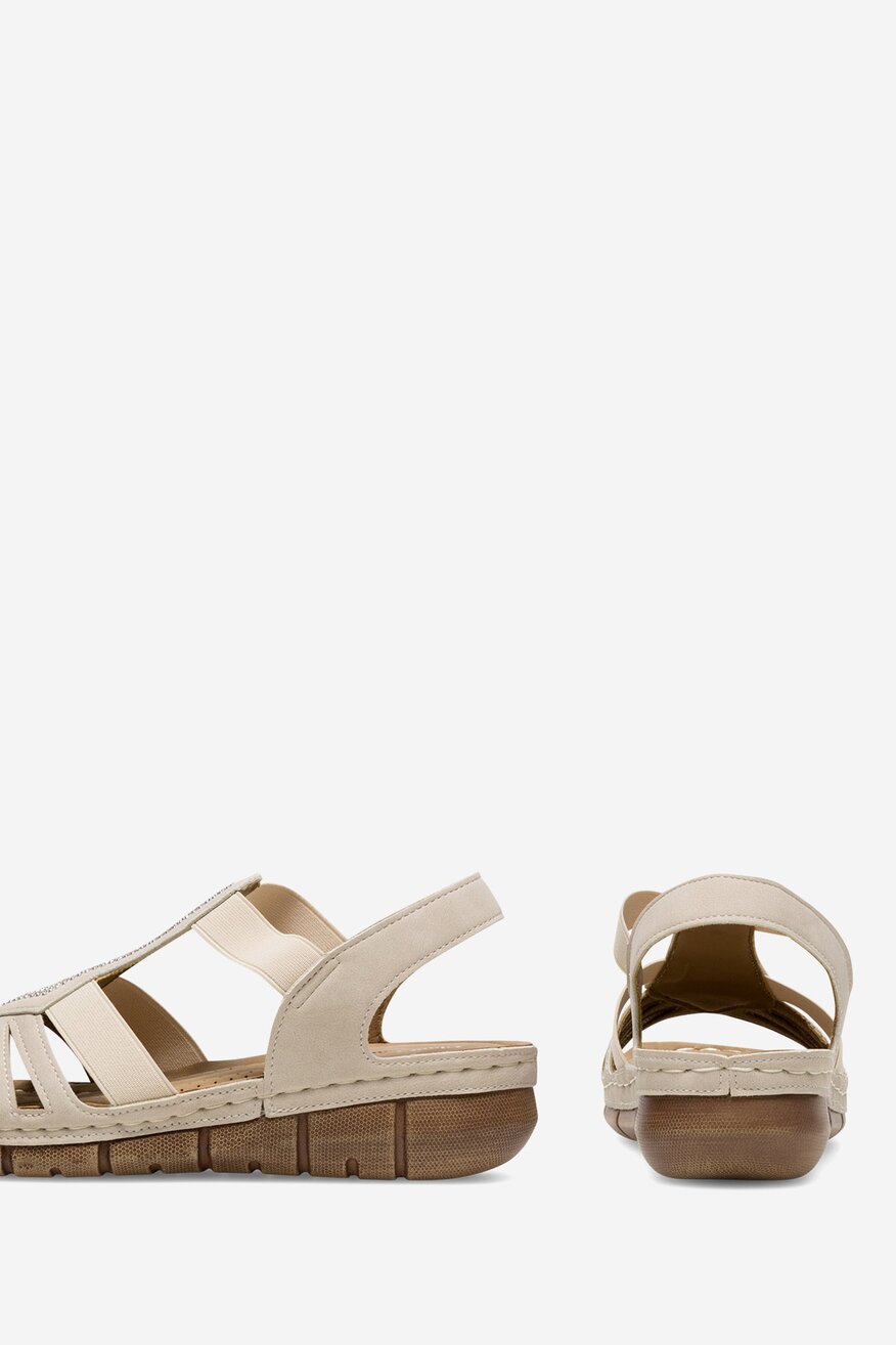 
                Сандали Clara Barson БЕЖОВ - 5905588585947