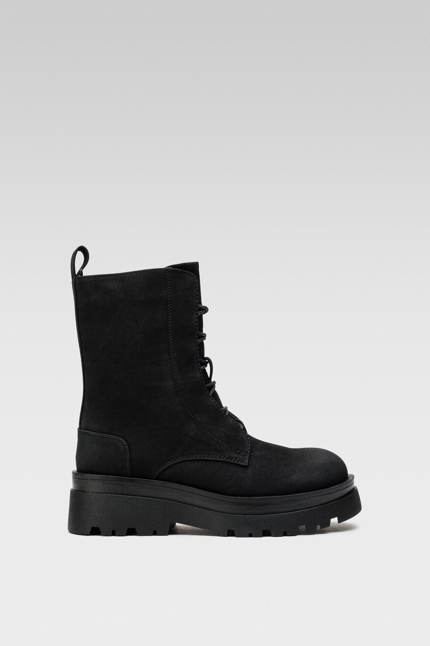 
                Боти Jenny Fairy ЧЕРЕН - 5904862242965