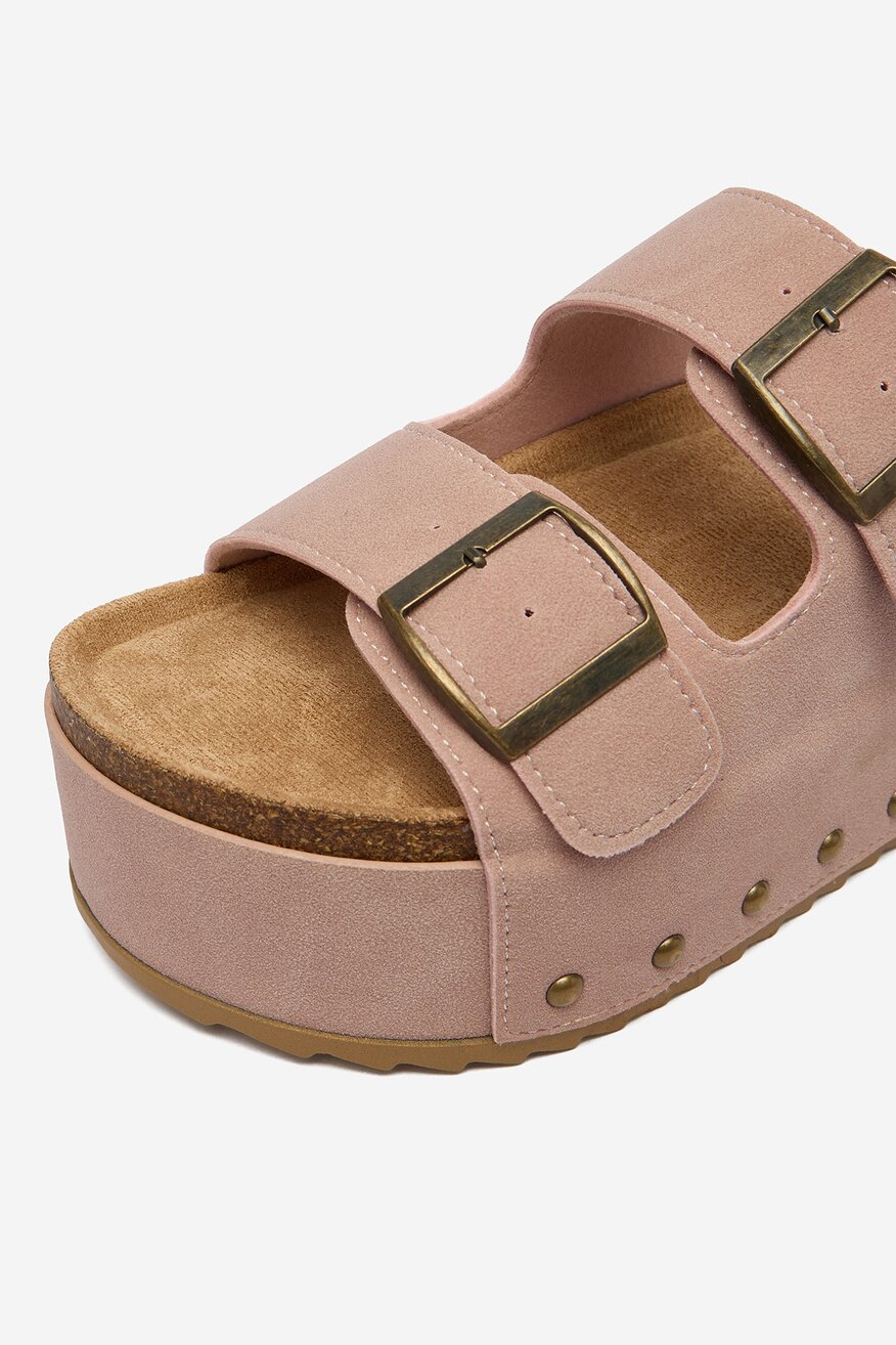 
                DeeZee - Klapki - 5906751759202