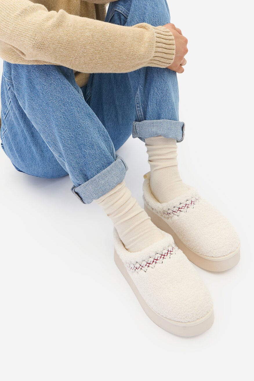 
                Papucs Jenny BÉZS - 5906751421987