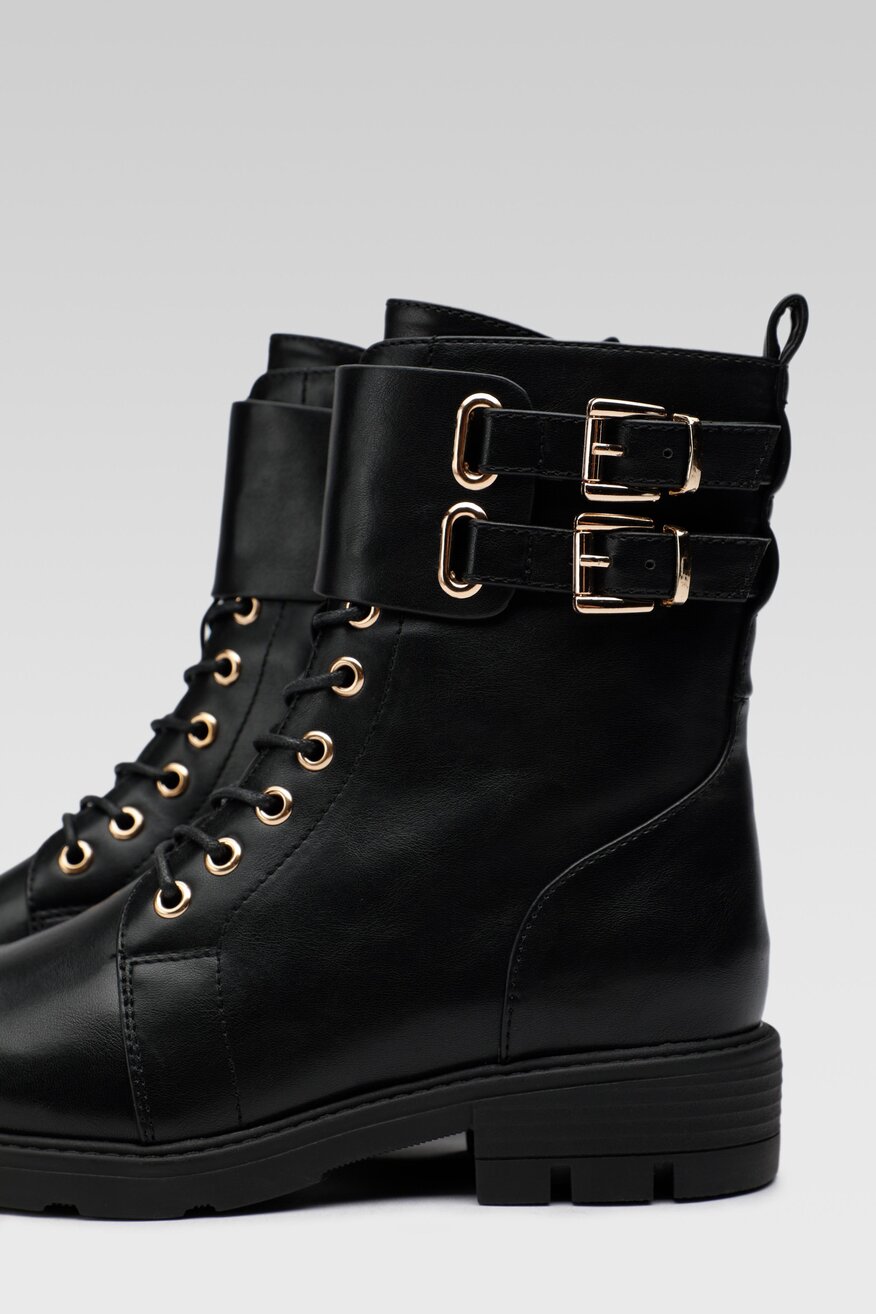 
                Черевики DeeZee ЧОРНИЙ - 5904862224558