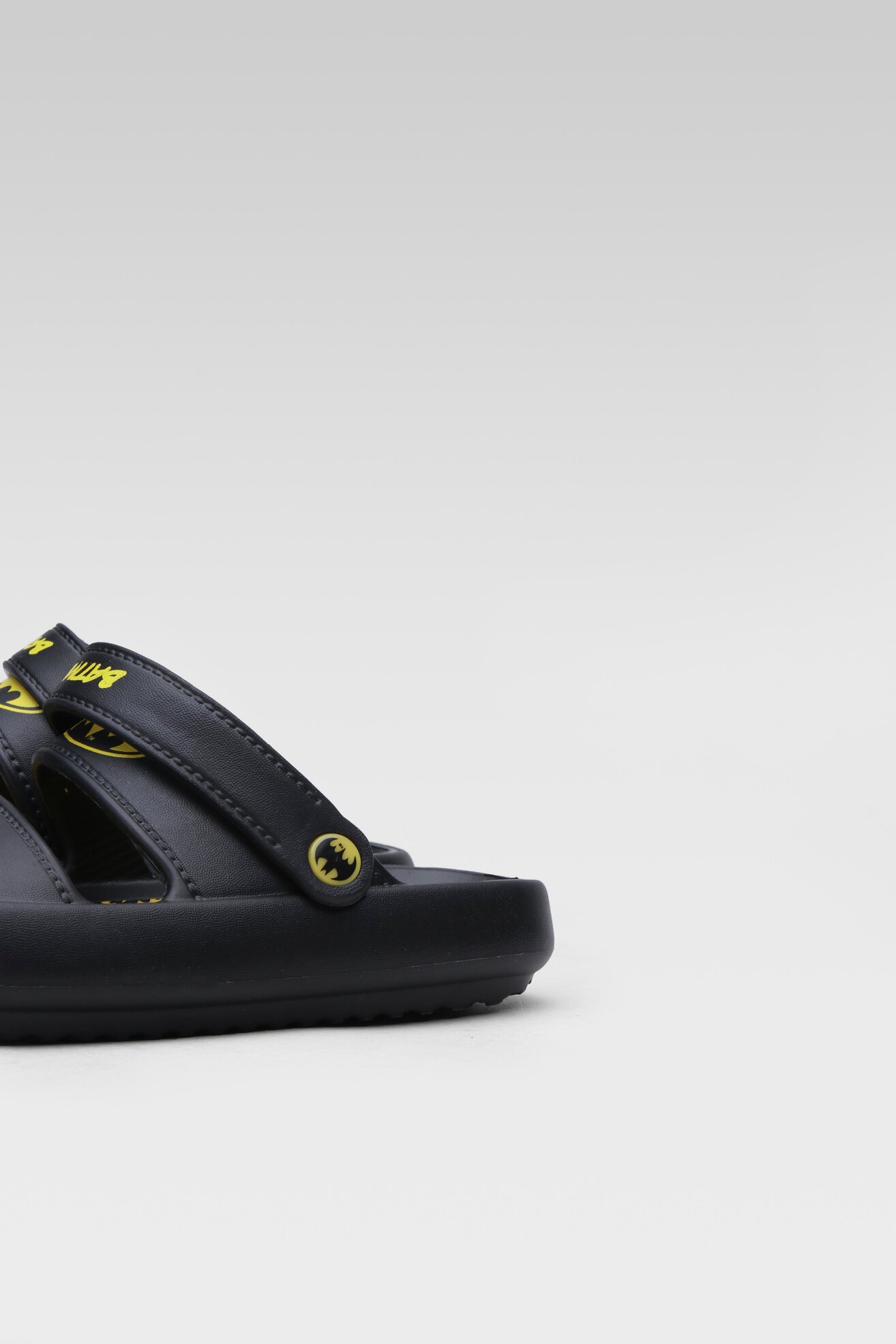 Klapki basenowe Batman SS23-22WBBAT Czarny