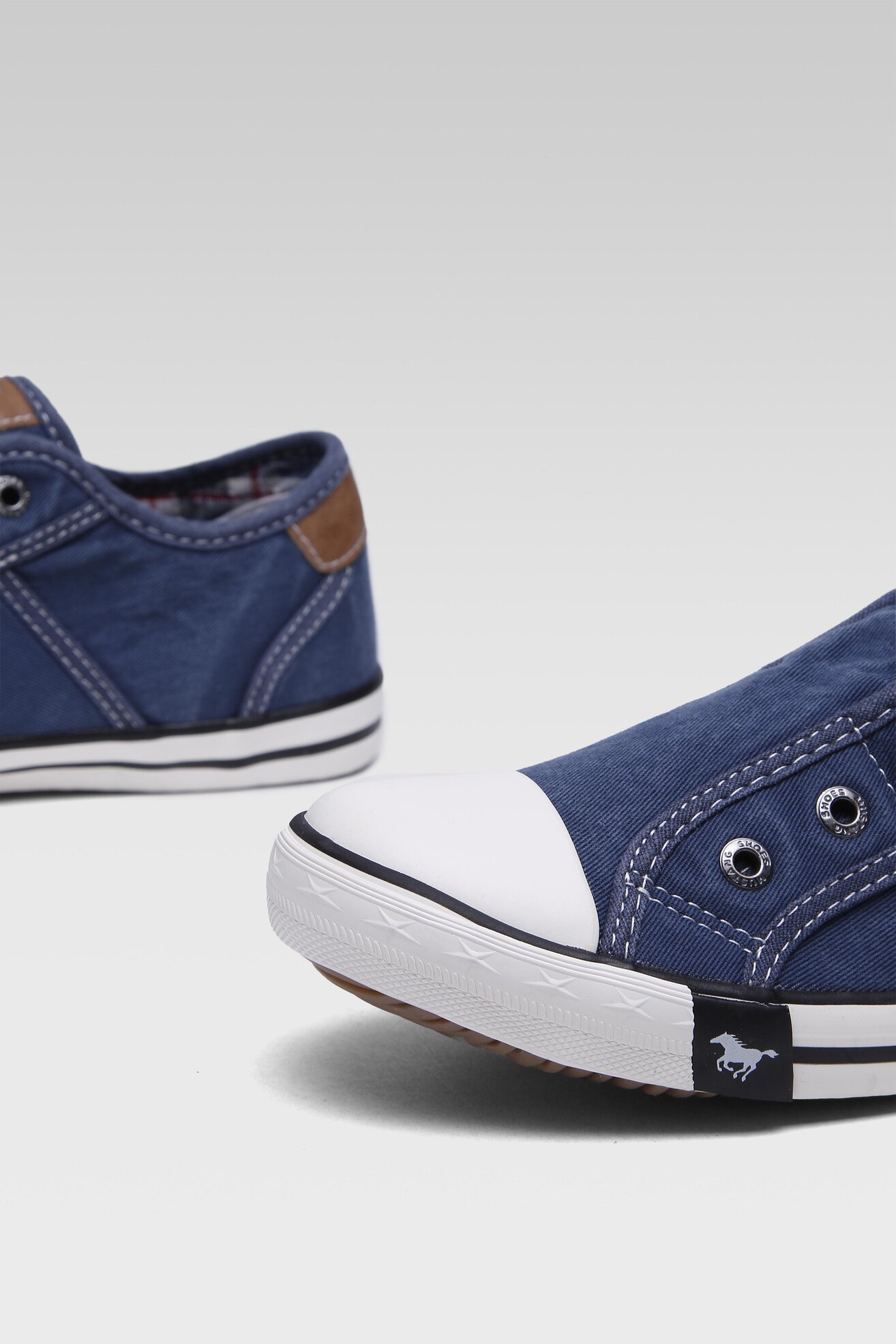 Trampki Mustang 1099-401 Jeansowy