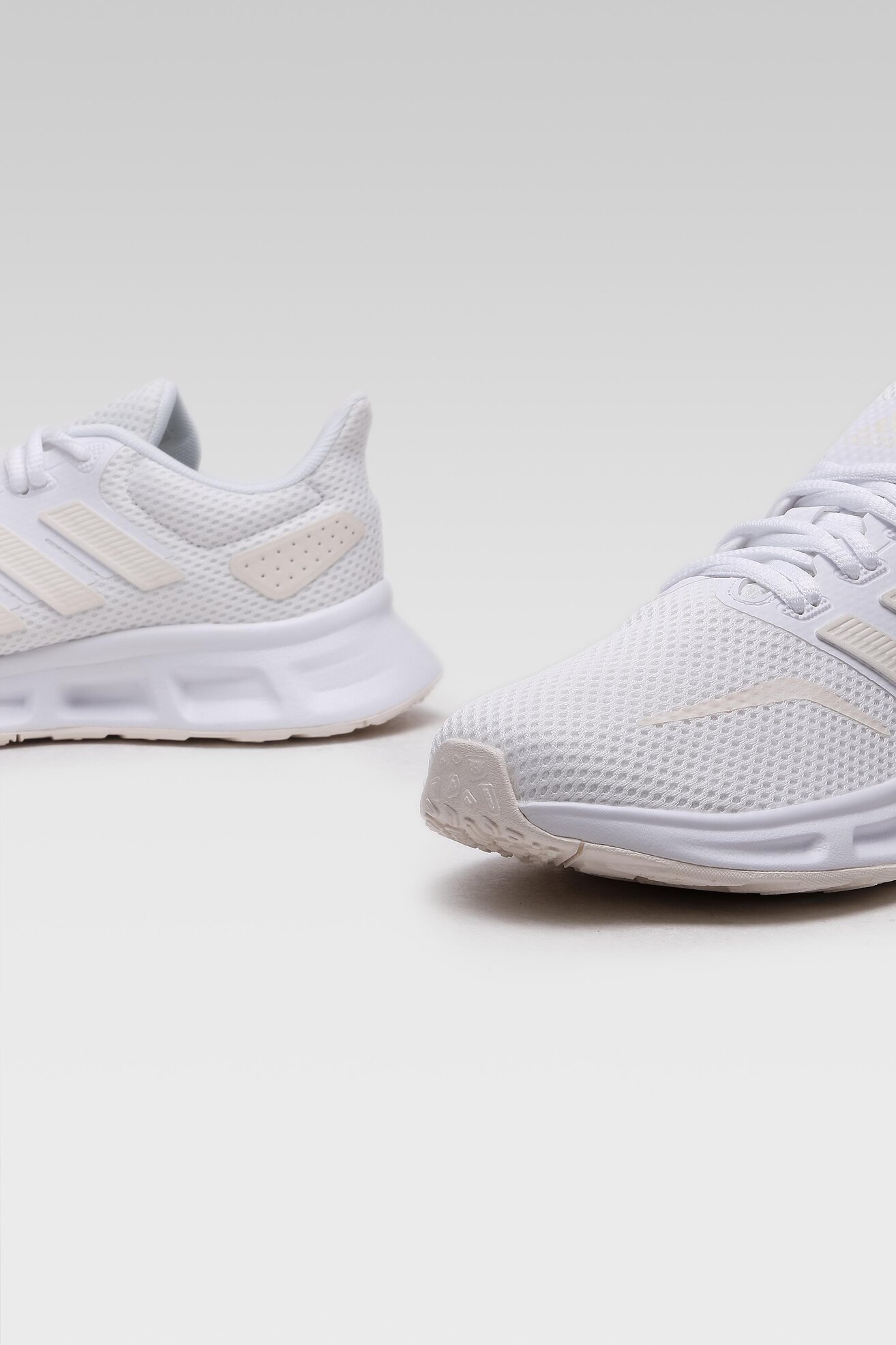 Obuwie sportowe adidas SHOWTHEWAY 2.0 GY6346 Biały