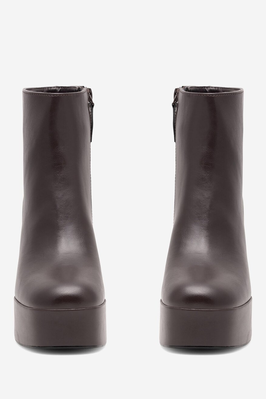 
                Jenny Fairy - Botki na słupku - 5905588156451