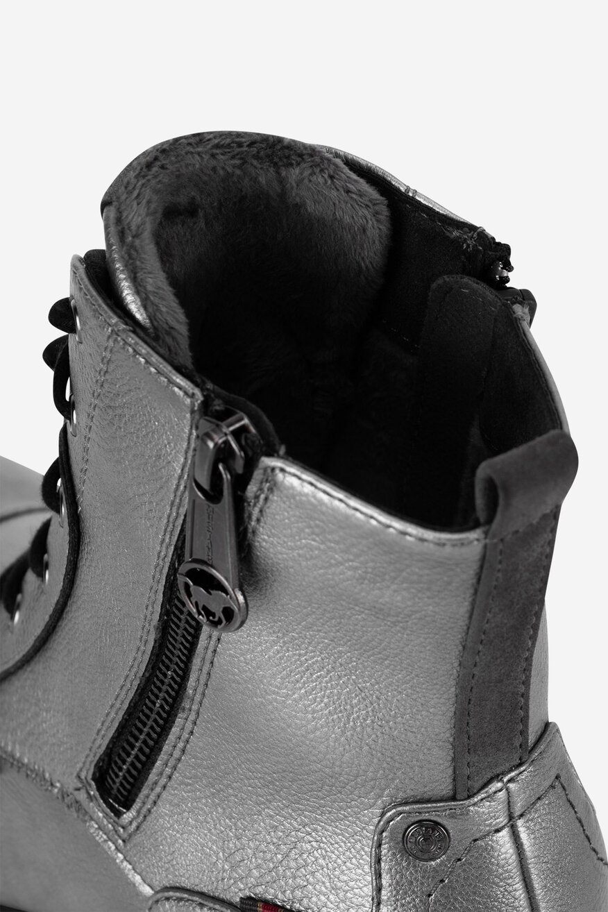 
                Csizma Mustang EZÜST - 5905588858645