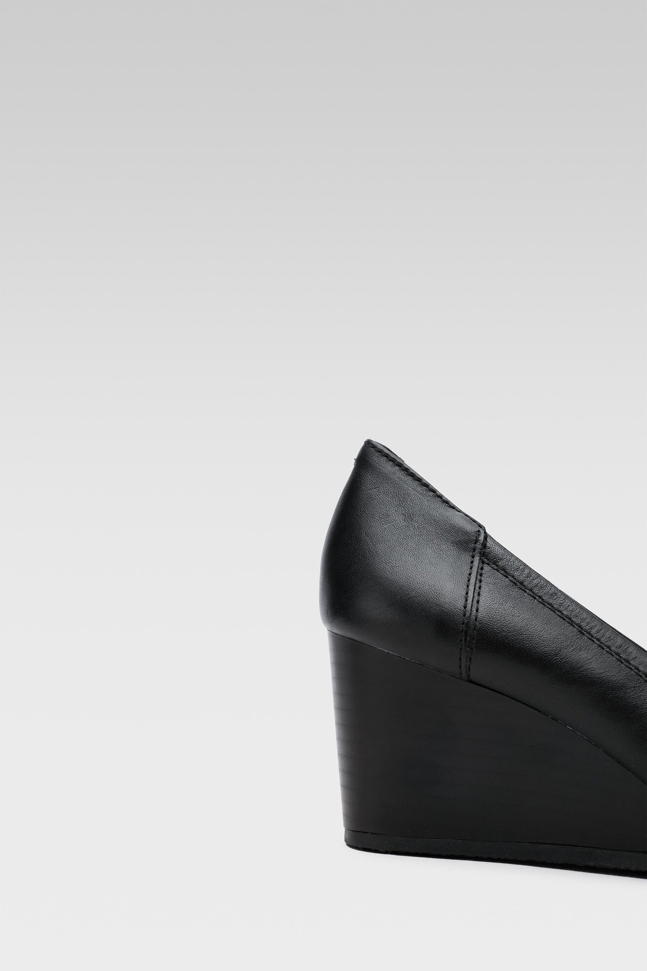 Czółenka Lasocki WYL3006-1Z Czarny