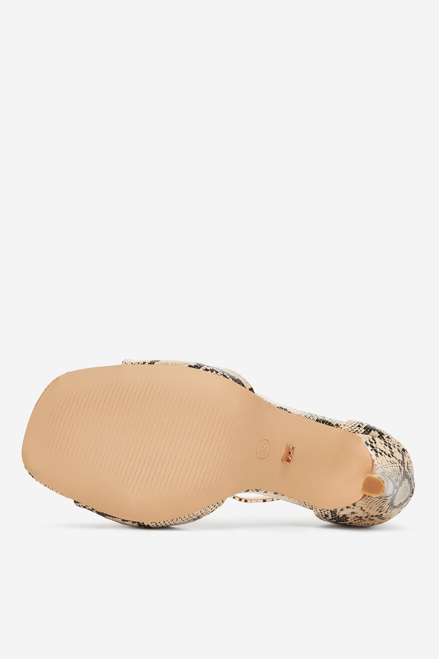 Sandály DeeZee SVĚTLE BÉŽOVÁ - 5906751085691