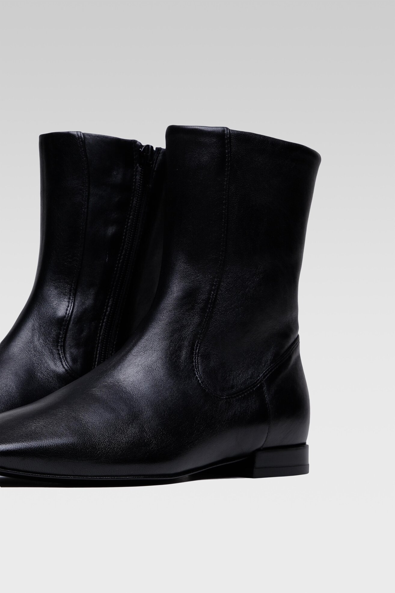 Botki Gino Rossi 551-01 Czarny