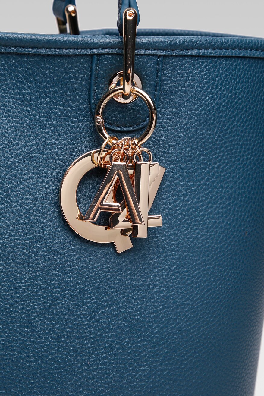 
                Geantă de mână Quazi ALBASTRU - 5904248040697