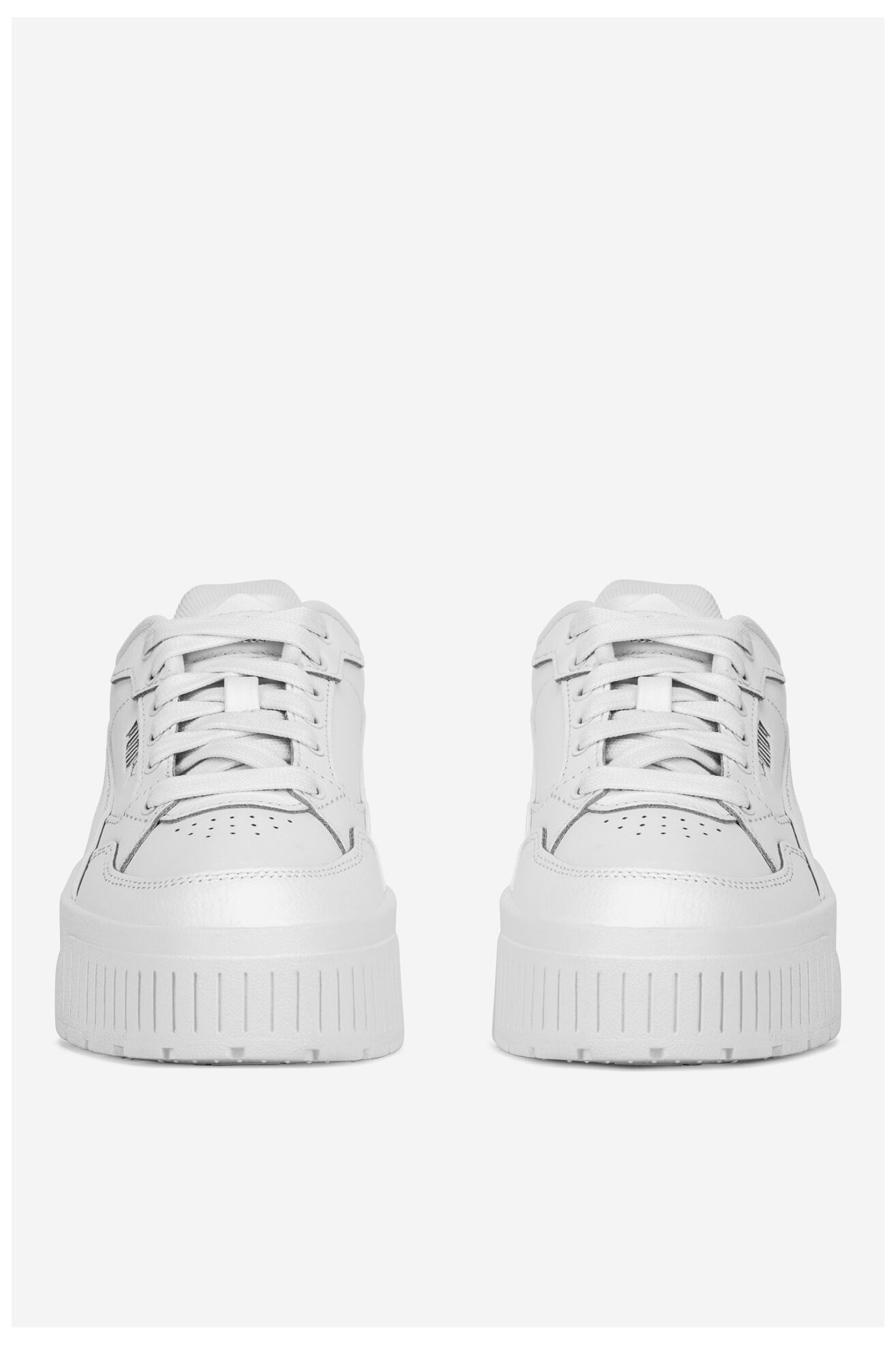 Спортни обувки Puma C-KARMEN IDOL II 39746102 БЯЛ