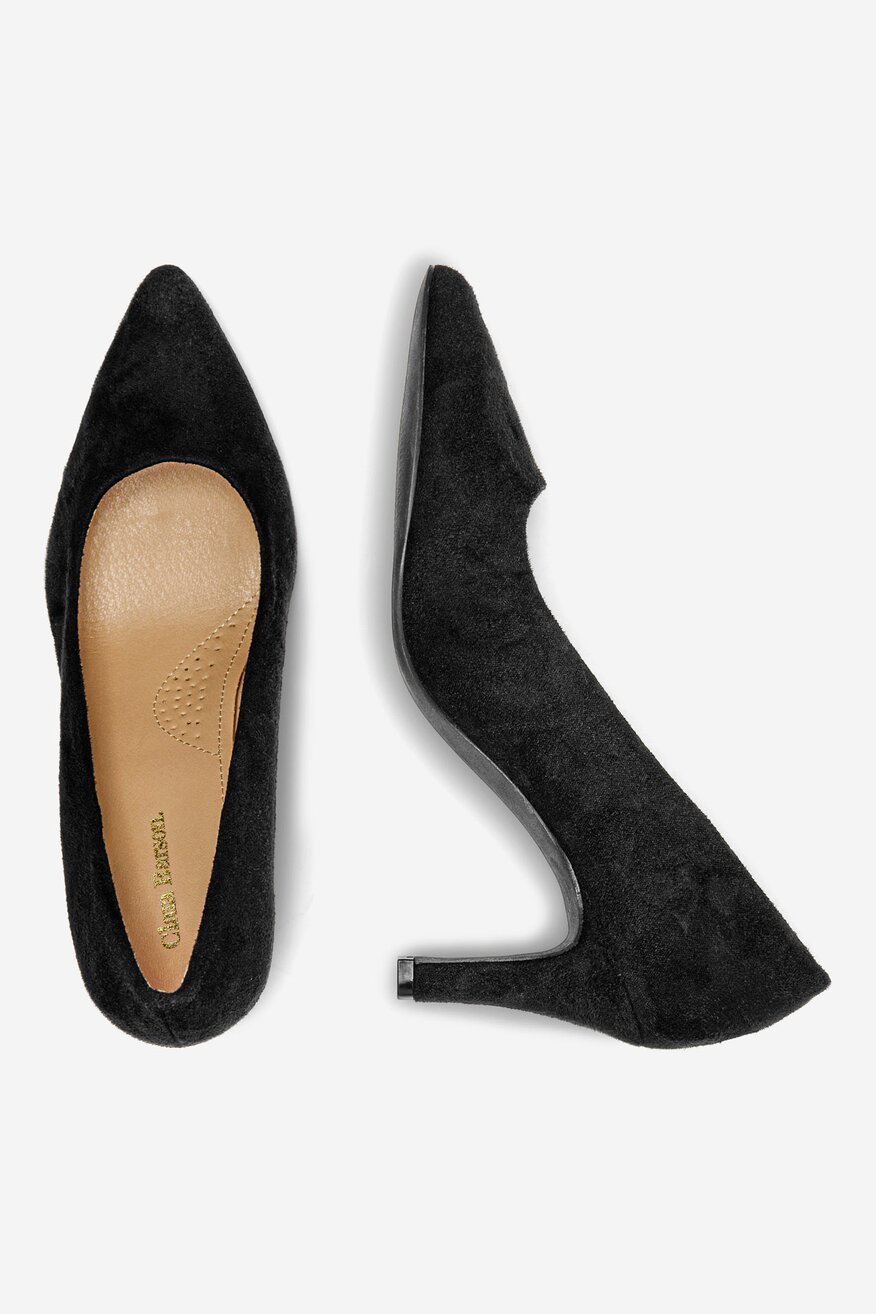 
                Туфлі-Човники Clara Barson ЧОРНИЙ - 5903698004259