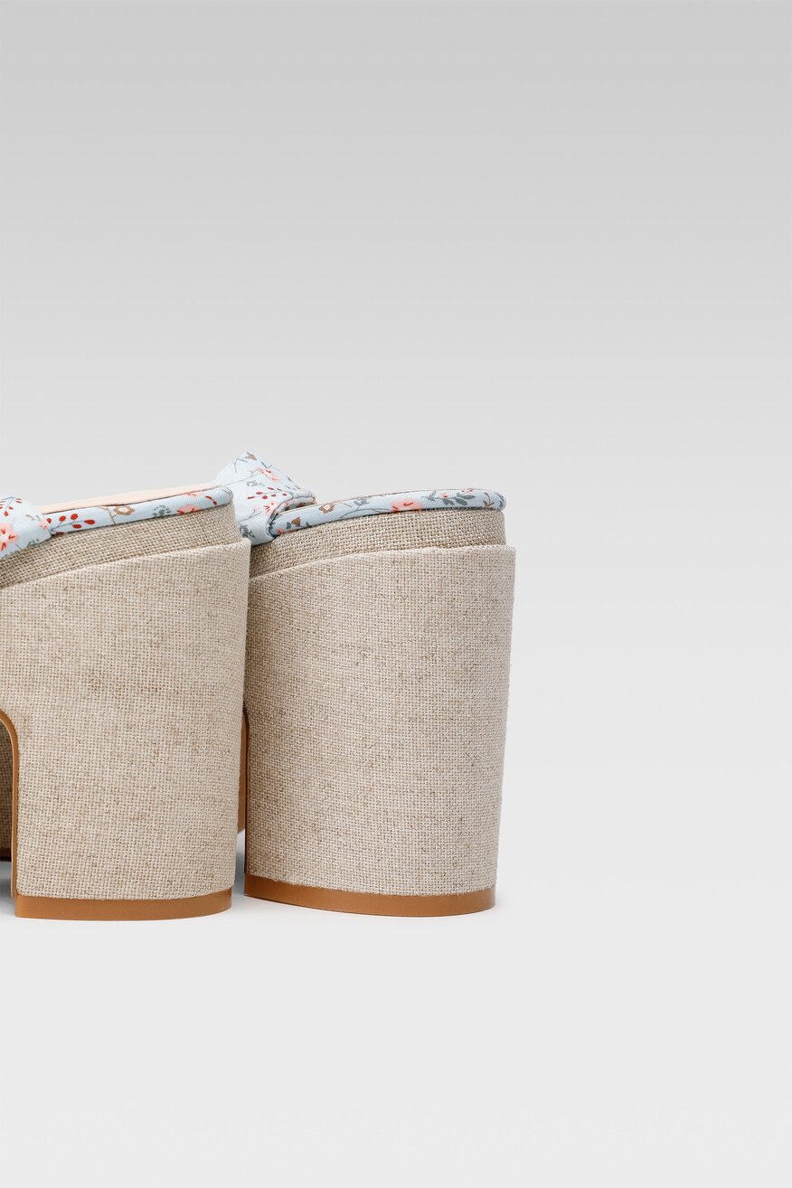 
                DeeZee - Sandały niebieskie - 5904862767574