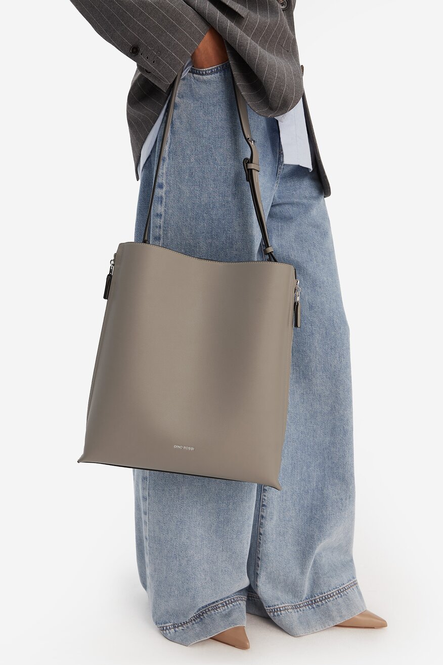 
                Сумка З Ремінцем Gino Rossi ТАУПЕ - 5906751624241